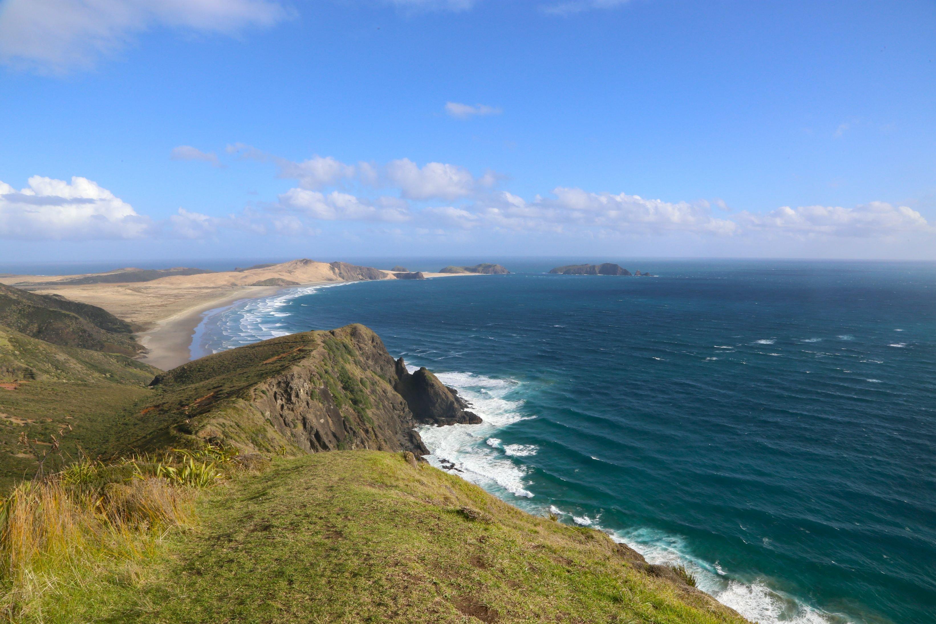 Open island. Остров Матуа. Новая Зеландия острова виндовс. North-Island-New-Zealand-Beregovaia-liniia-Gora-doroga-Lands.