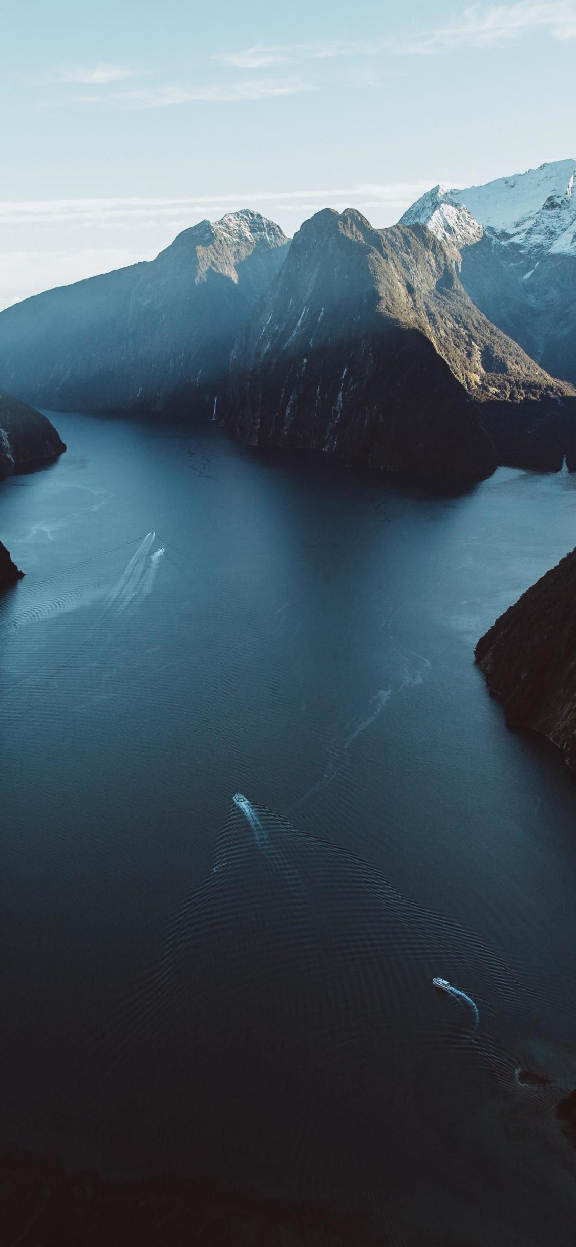 1125x2436 Download milford sound, fjord, new zealand, coast, mountains 1125x2436 wallpaper, iphone x, 1125x2436 HD image, background, 19413