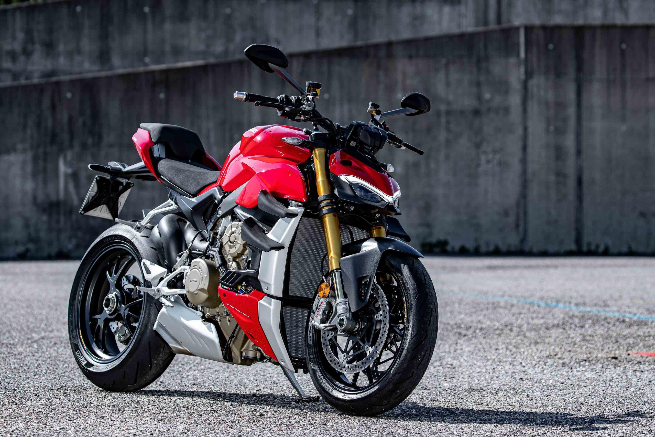 2560x1707 Ducati Streetfighter V4 SP Launched In India