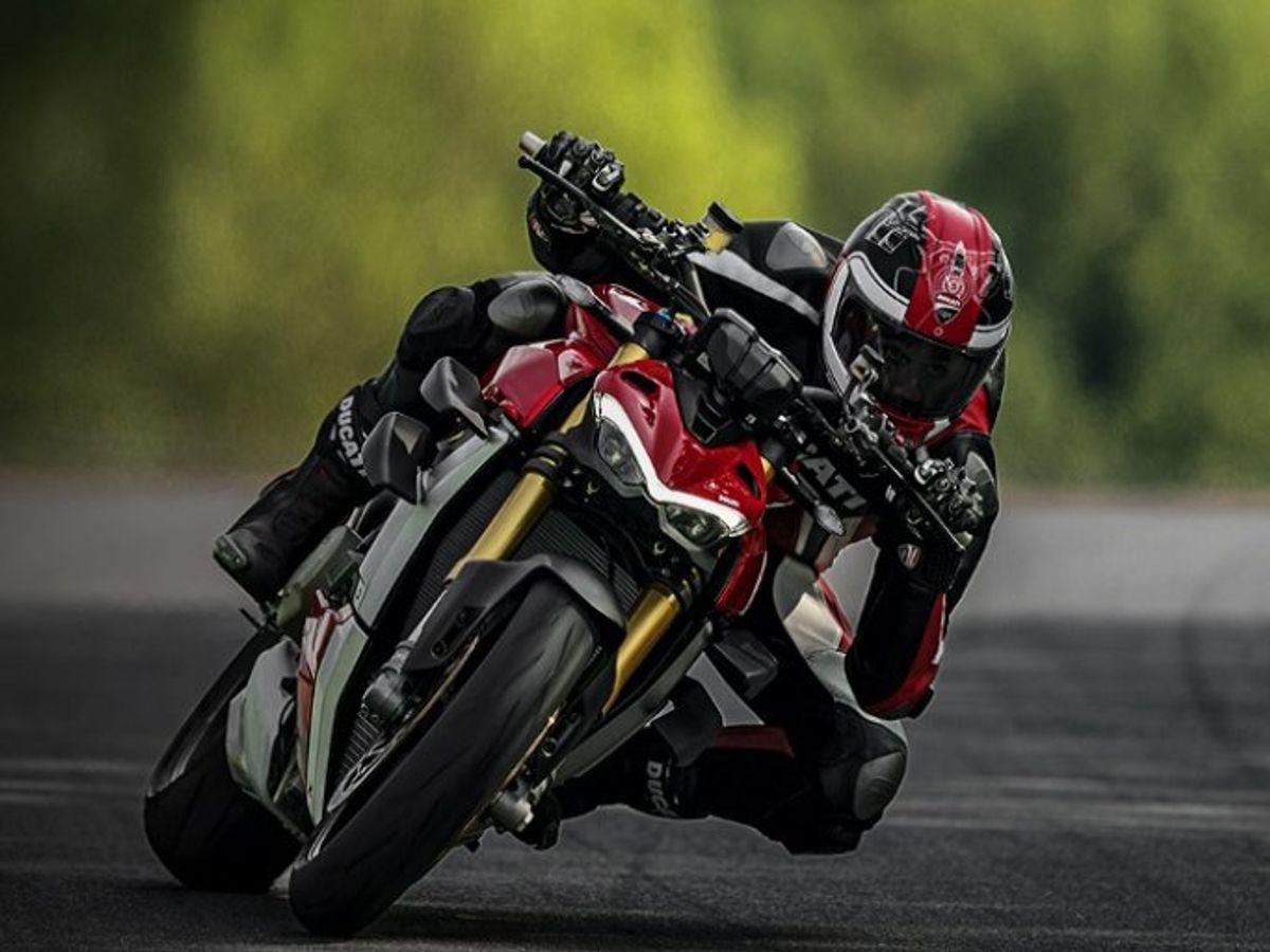 1200x900 Ducati Streetfighter V4 SP in the making: Reports