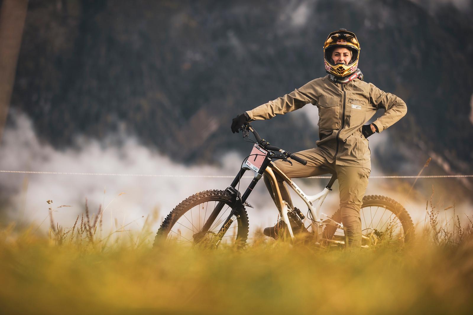 1600x1066 GETTIN' IT WHILE WE CAN World Championships DH Action Bikes Feature Stories