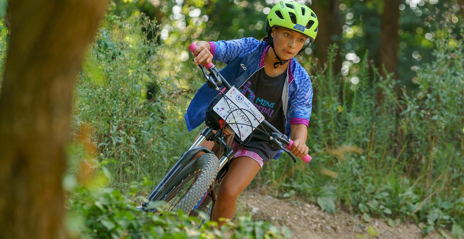 1600x825 Mentoring on Mountain Bikes