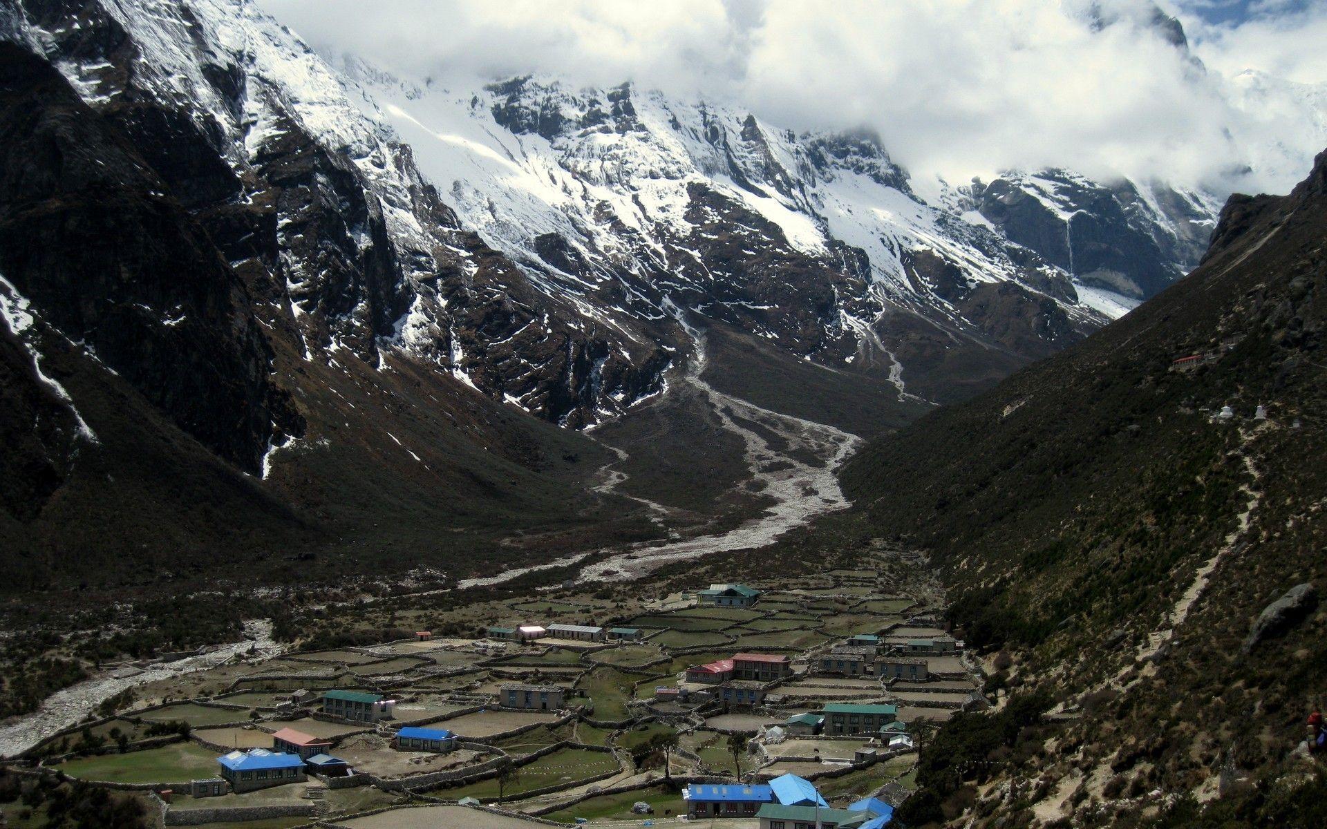 1920x1200 Nepal Wallpaper