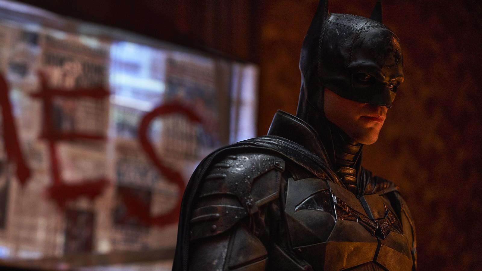 1600x900 Robert Pattinson's Batman Is Wonderfully Grim