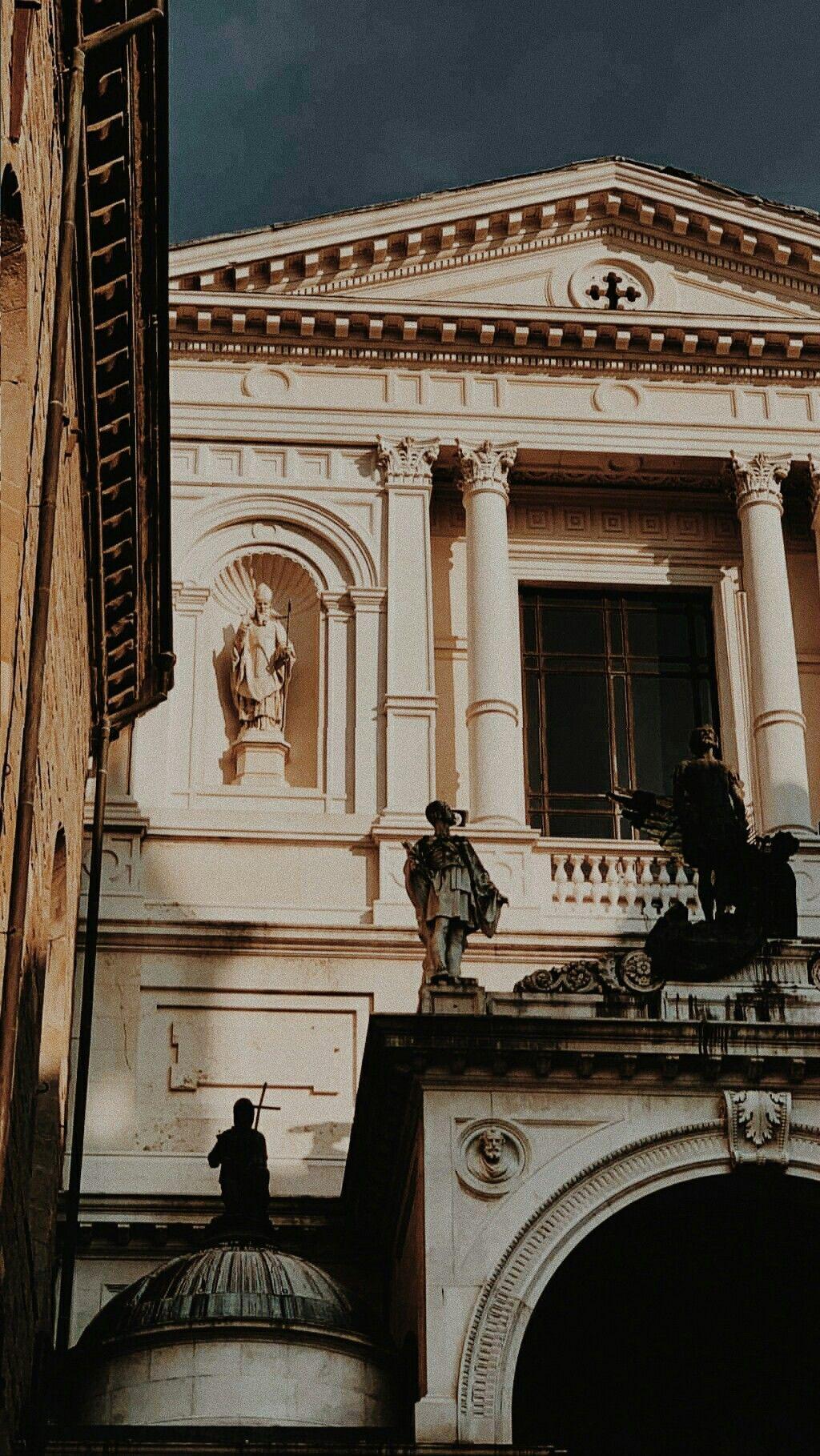 1024x1819 museum #art #architecture #wallpaper #travel #arte. Mimari fotoğrafçılık, Müzeler, Antik mimari