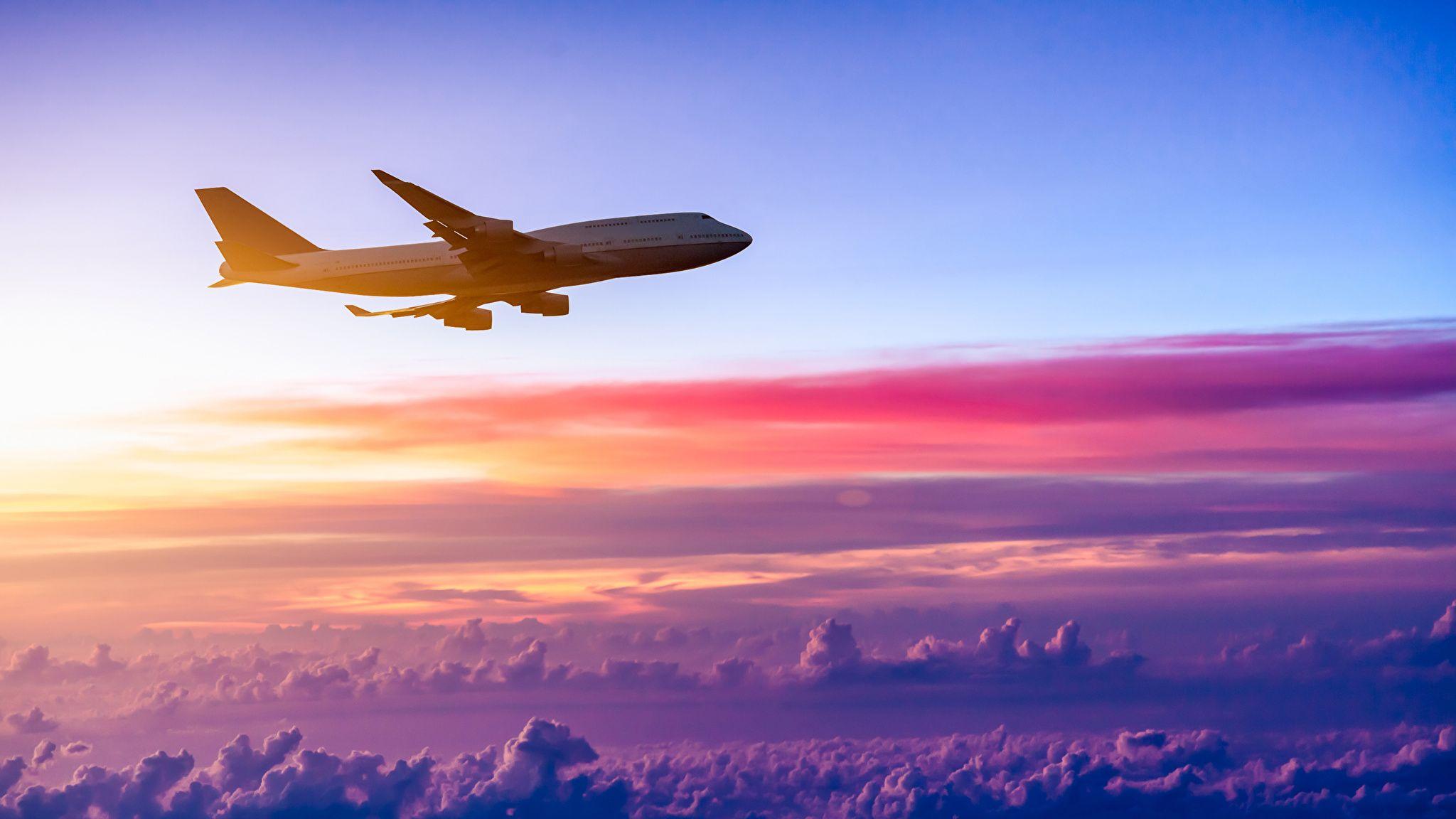 2048x1152 Wallpaper Airplane Passenger Airplanes Sky Clouds 2048x1152