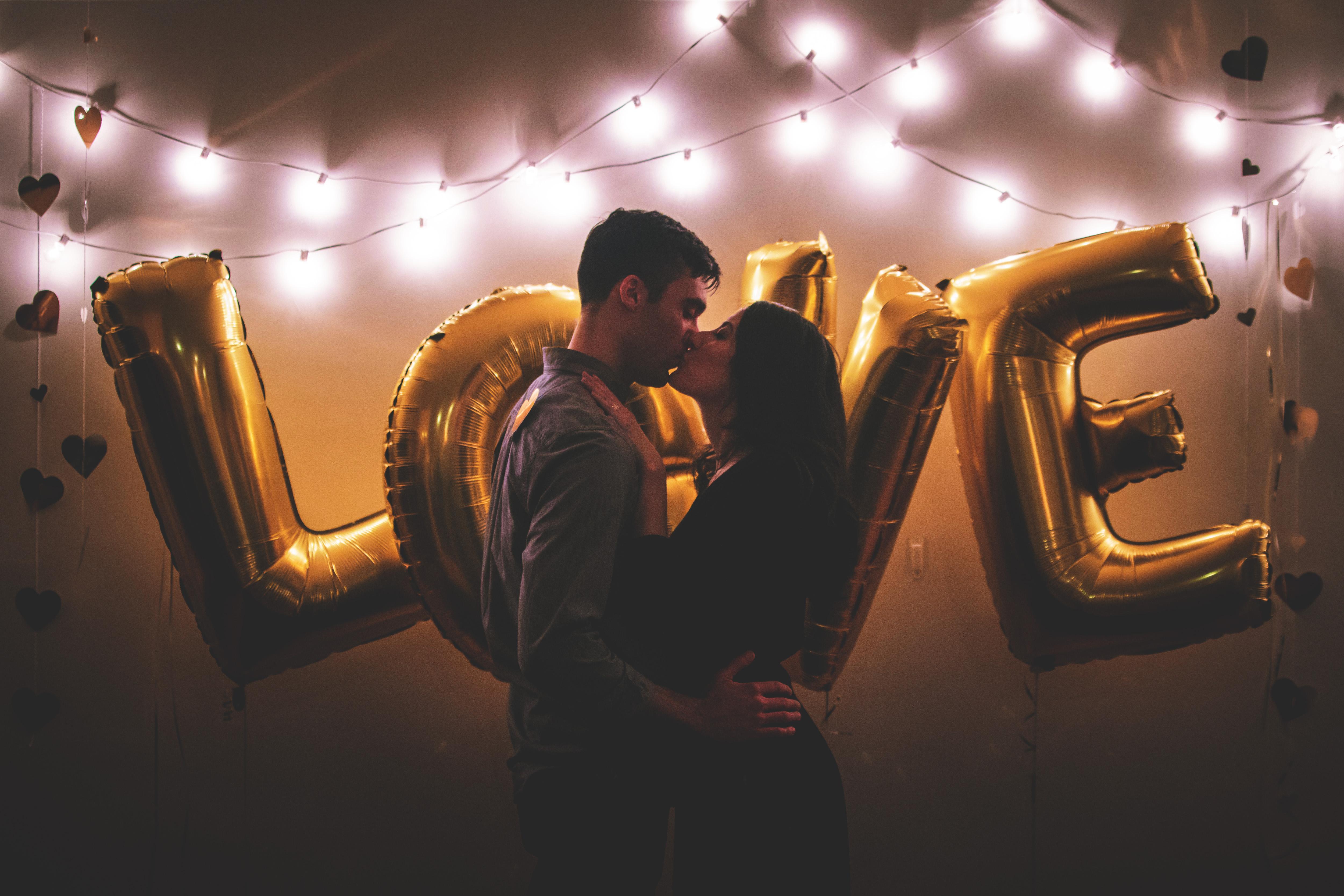 5000x3333 Young Couple In Love Royalty Free And Image