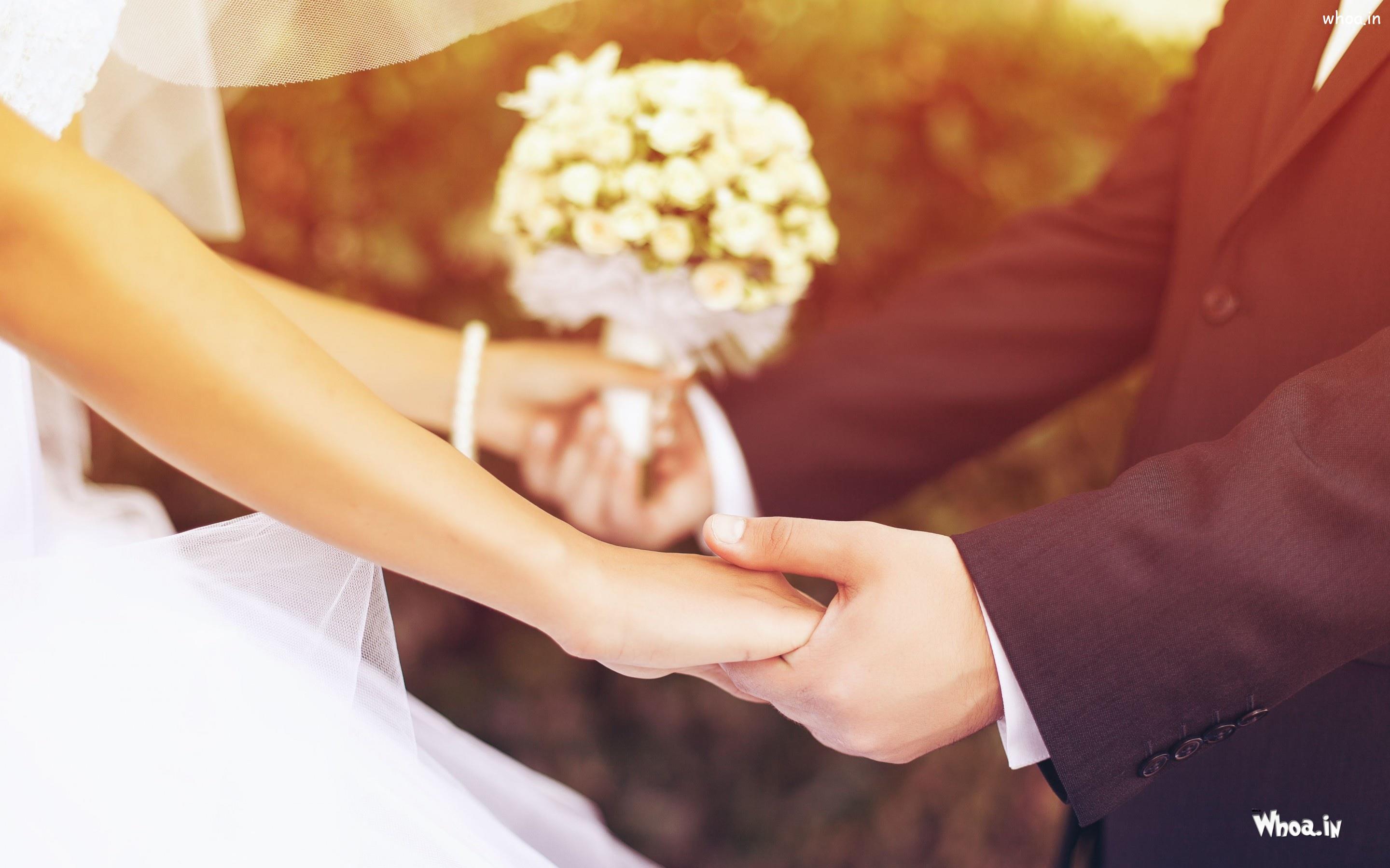 2880x1800 Young Couple Feeling Wedding HD Love Couple Wallpaper