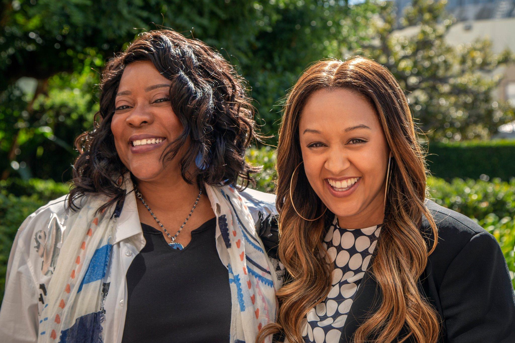2048x1365 Family Reunion TV Show Wallpaper