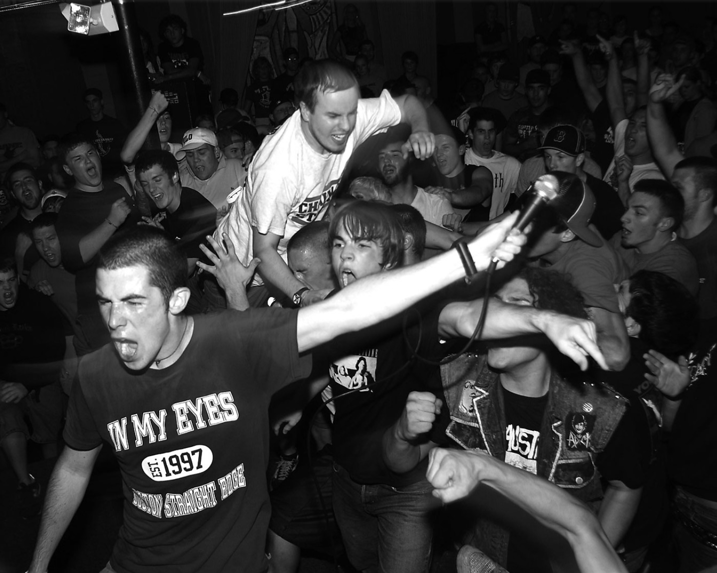 1432x1146 In Contemporary Punk Rock, Women Are Nowhere to Be Seen