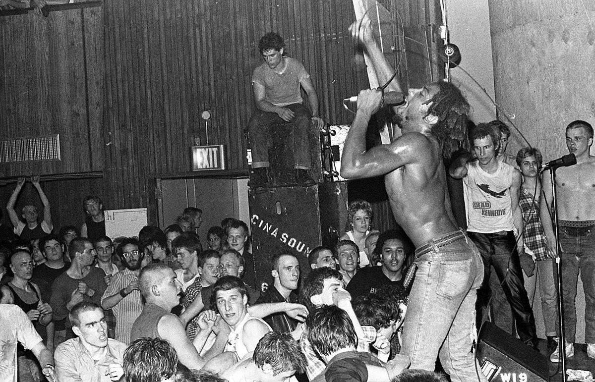 1200x771 New York's Lower East Side Punk Scene In Photo From the Early 1980s