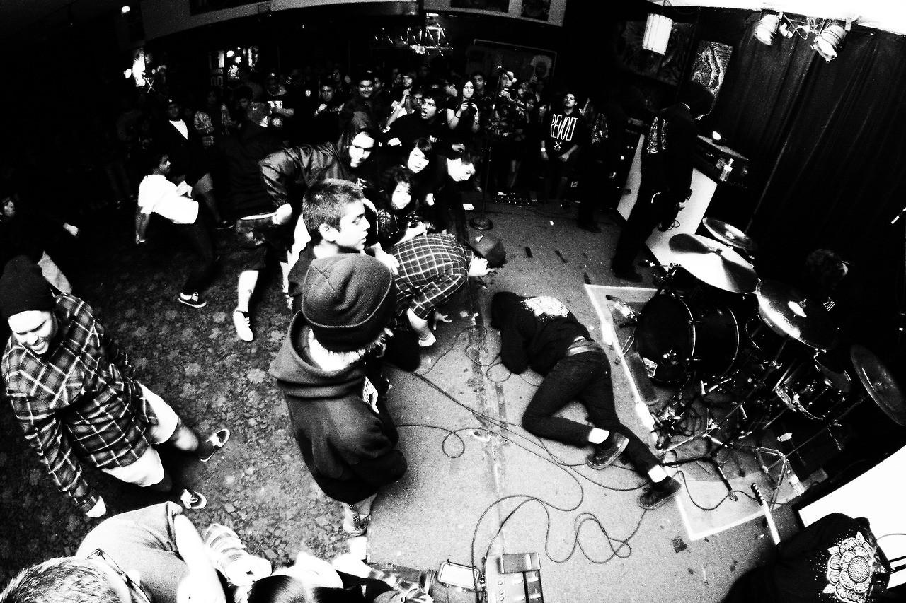 1280x853 Live Photo From Hardcore, Metalcore, Pop Punk, You Name It!