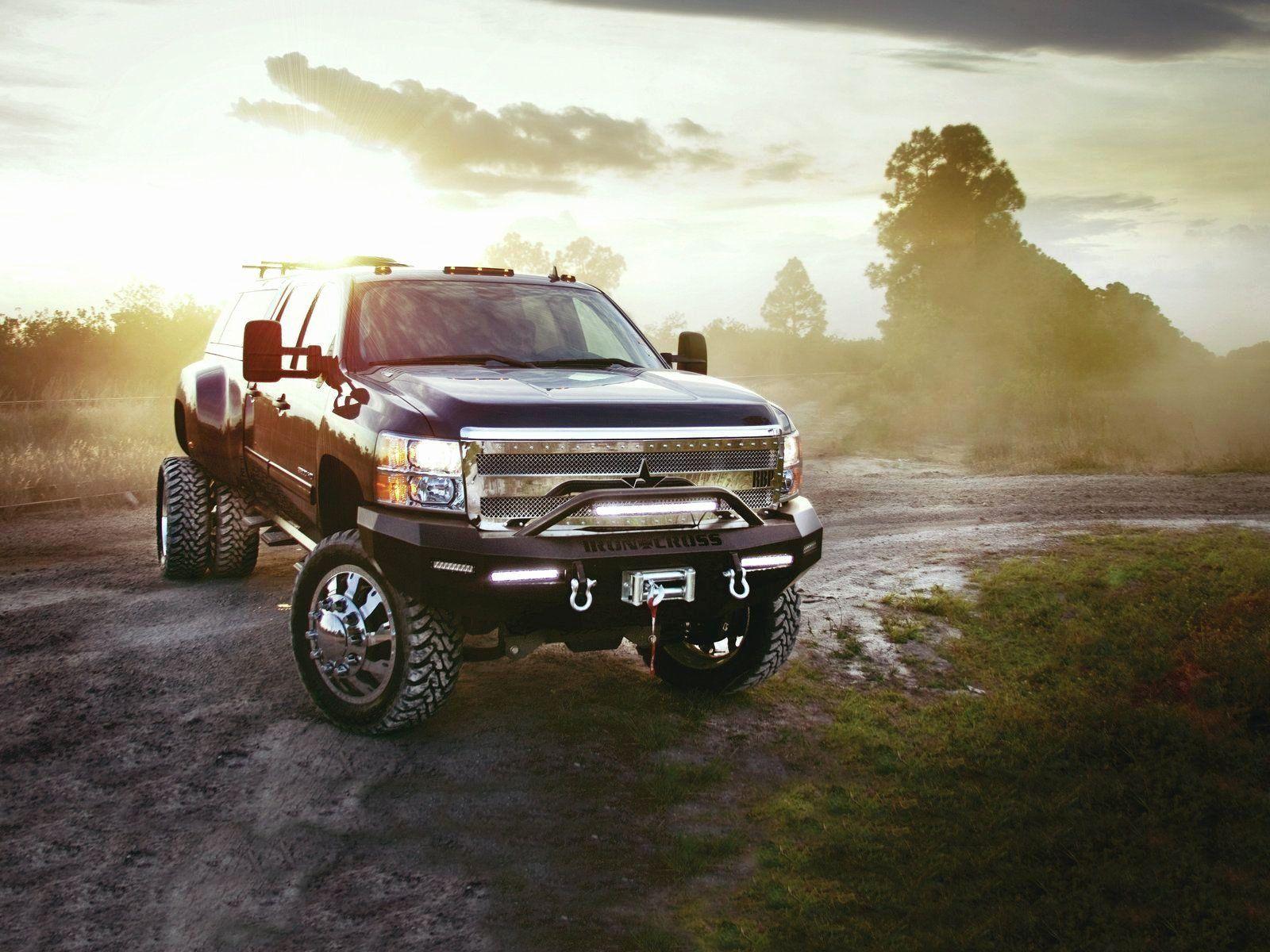 1600x1200 Diesel Truck Wallpaper