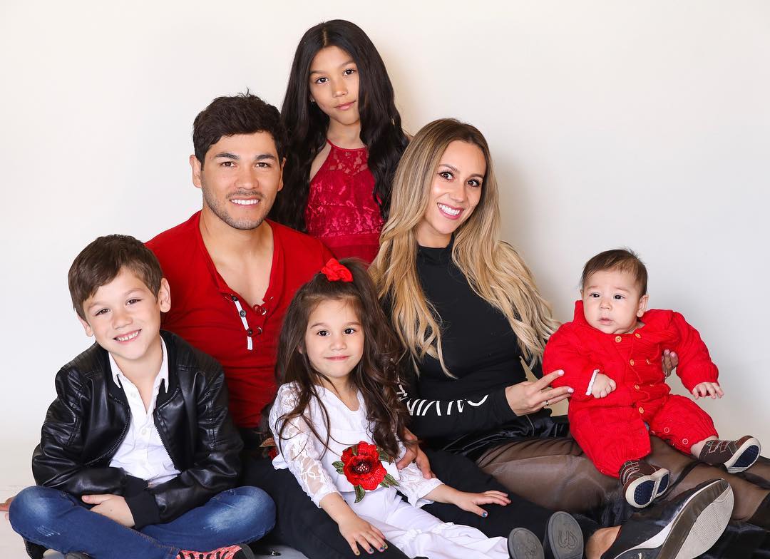 1080x784 Familia Diamond