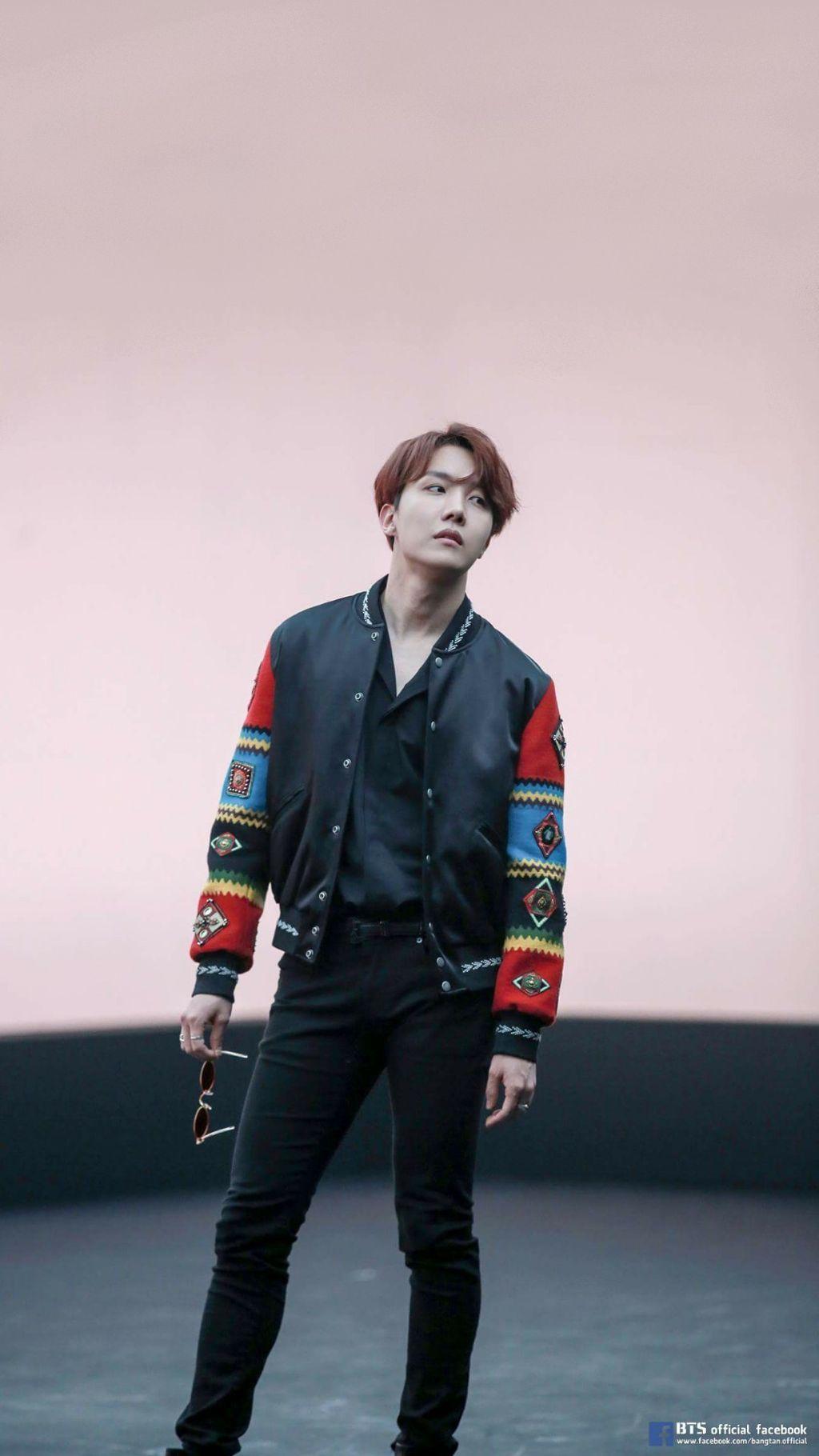 BTS Jhope Wallpapers - Top Free BTS Jhope Backgrounds - WallpaperAccess