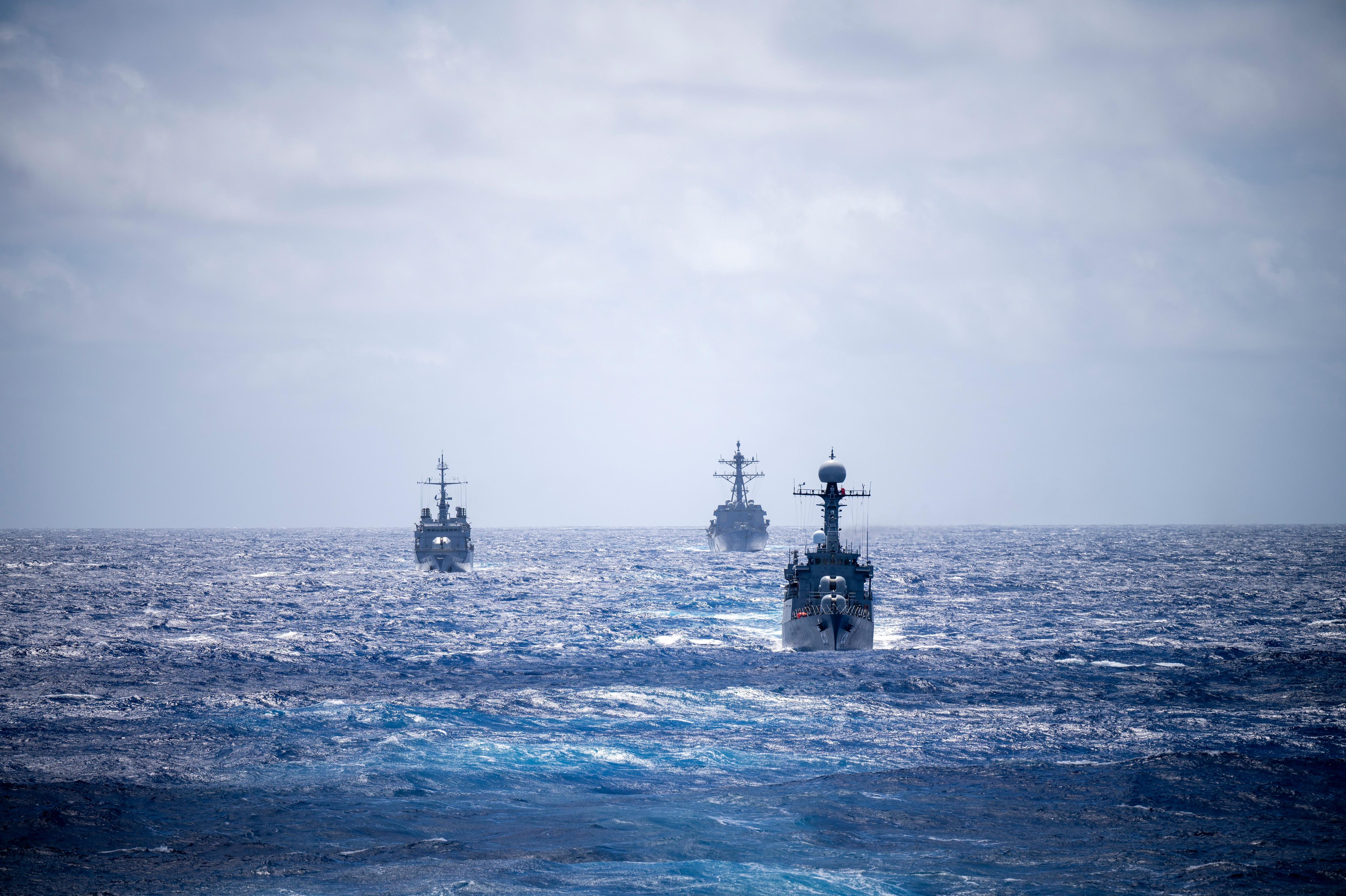 5000x3333 Two sailors injured after engine room fire starts on Peruvian ship during Pacific exercise
