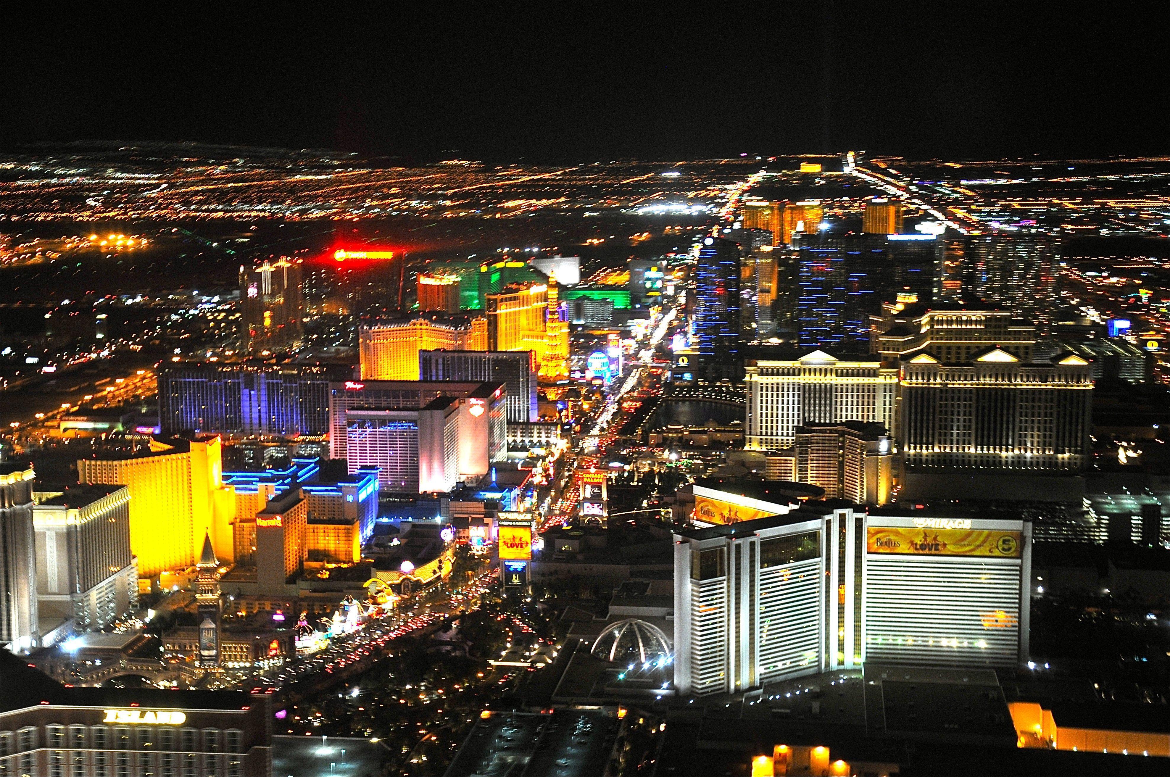 3954x2626 Las Vegas Strip Wallpaper