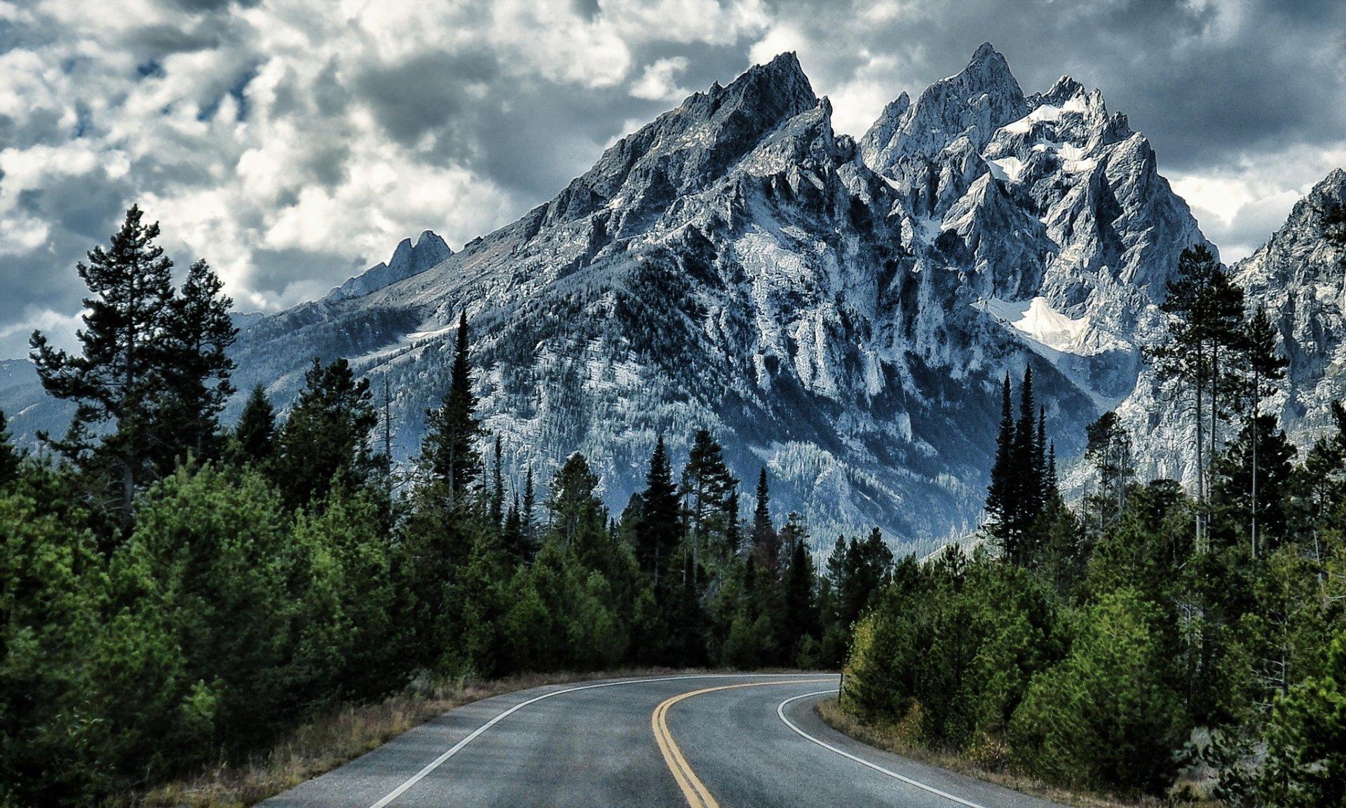1920x1153 Mountain Road