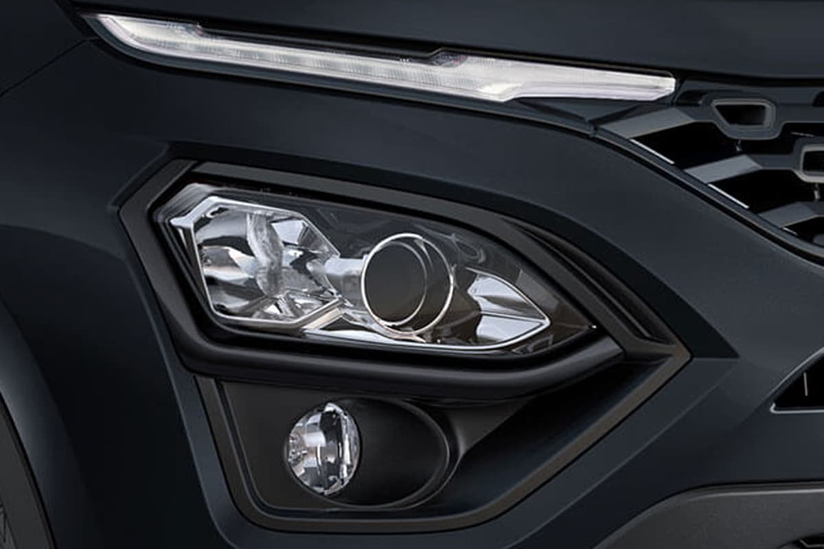 1200x800 In Pics: Tata Harrier Dark Edition Launched, Check Out How The All Black SUV Looks Like