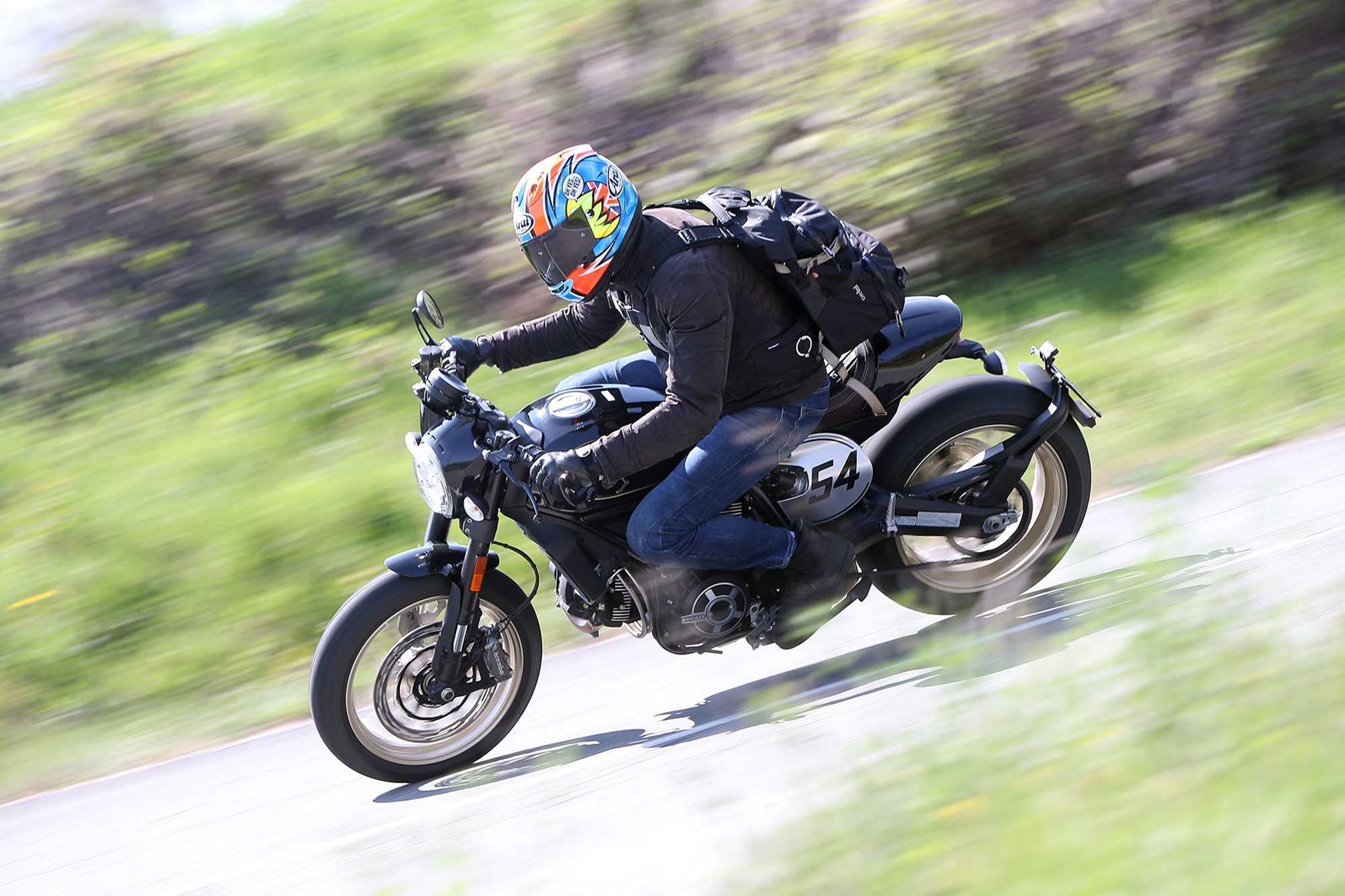 1752x1168 Video: Why the Ducati Scrambler Café Racer's beauty is more than skin deep