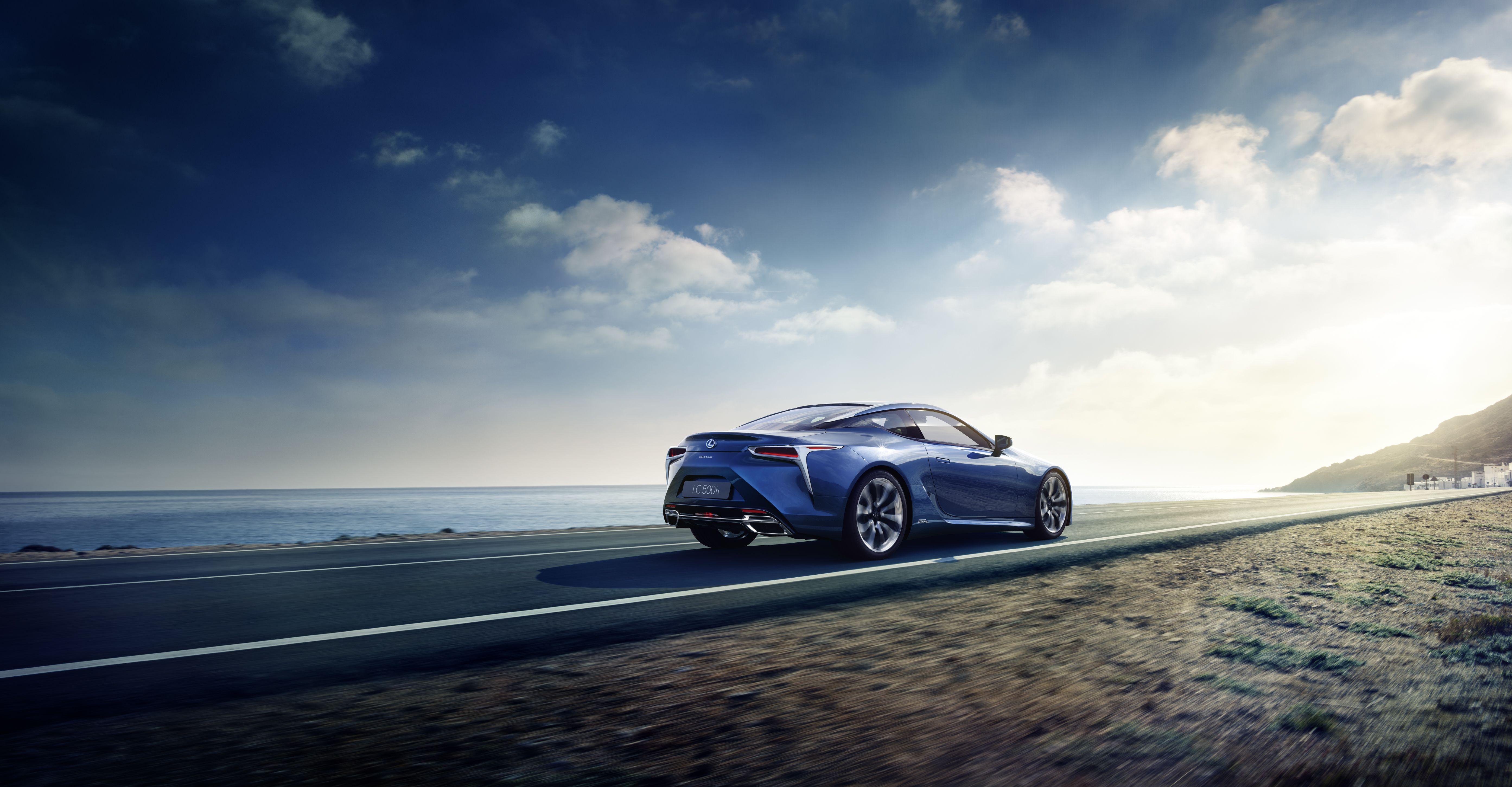5573x2902 Lexus LC 500h detailed