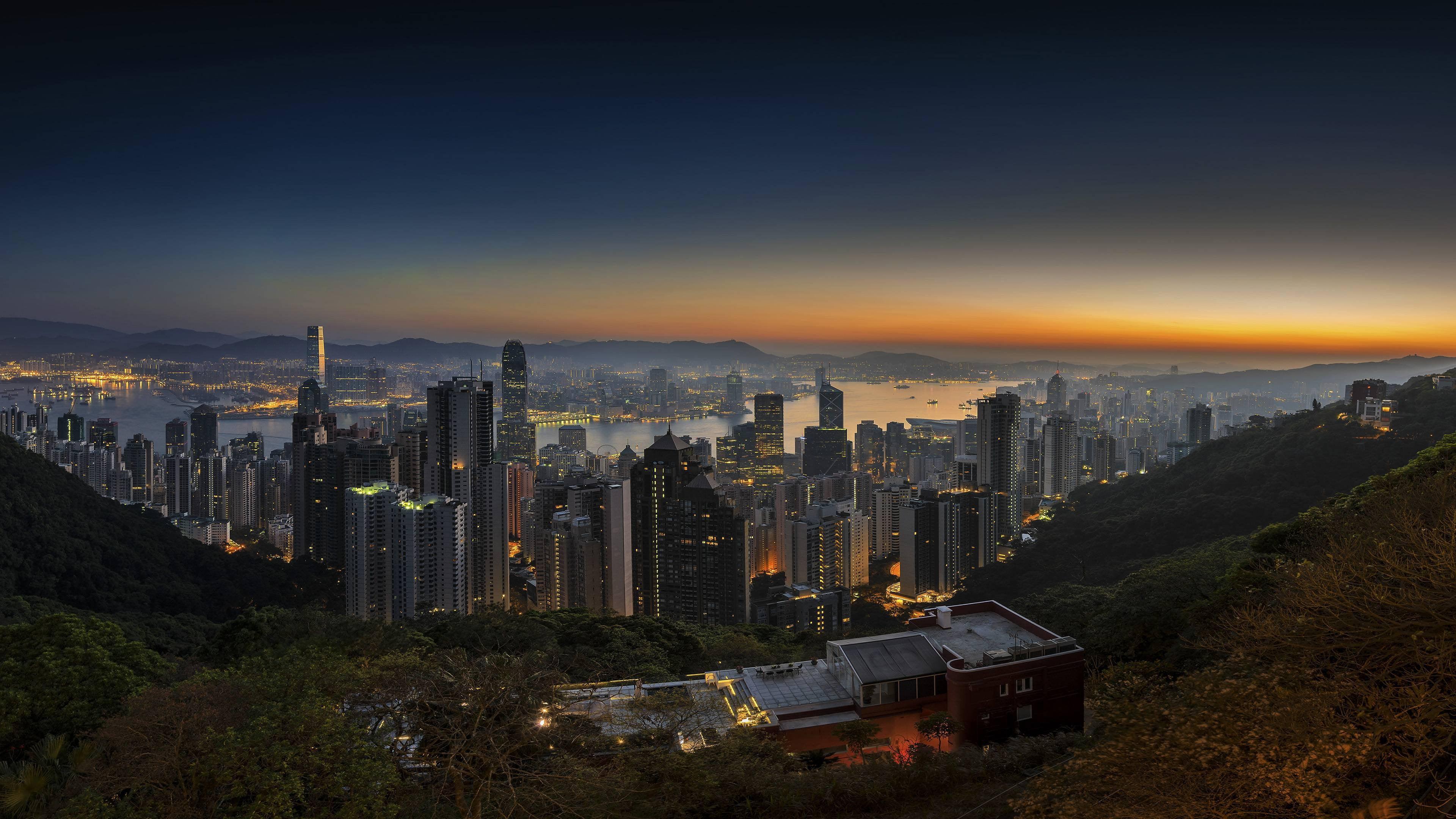 3840x2160 Hong Kong at sunrise [4K]