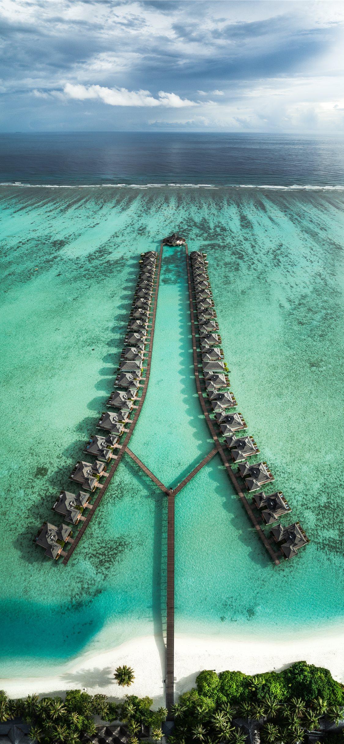 1125x2436 maldives iPhone X Wallpaper Free Download