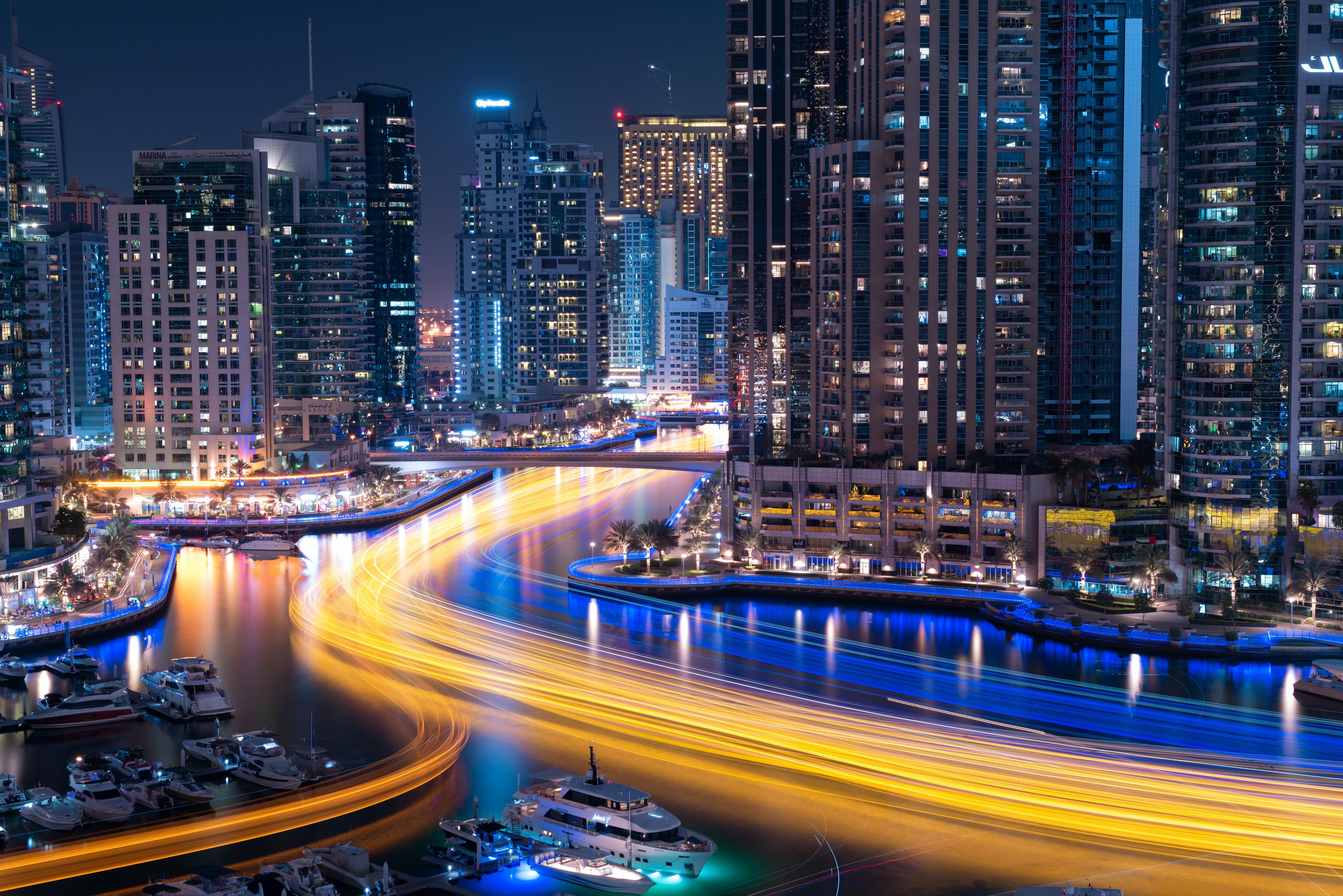 5923x3954 Download Aesthetic Desktop Dubai Marina Wallpaper
