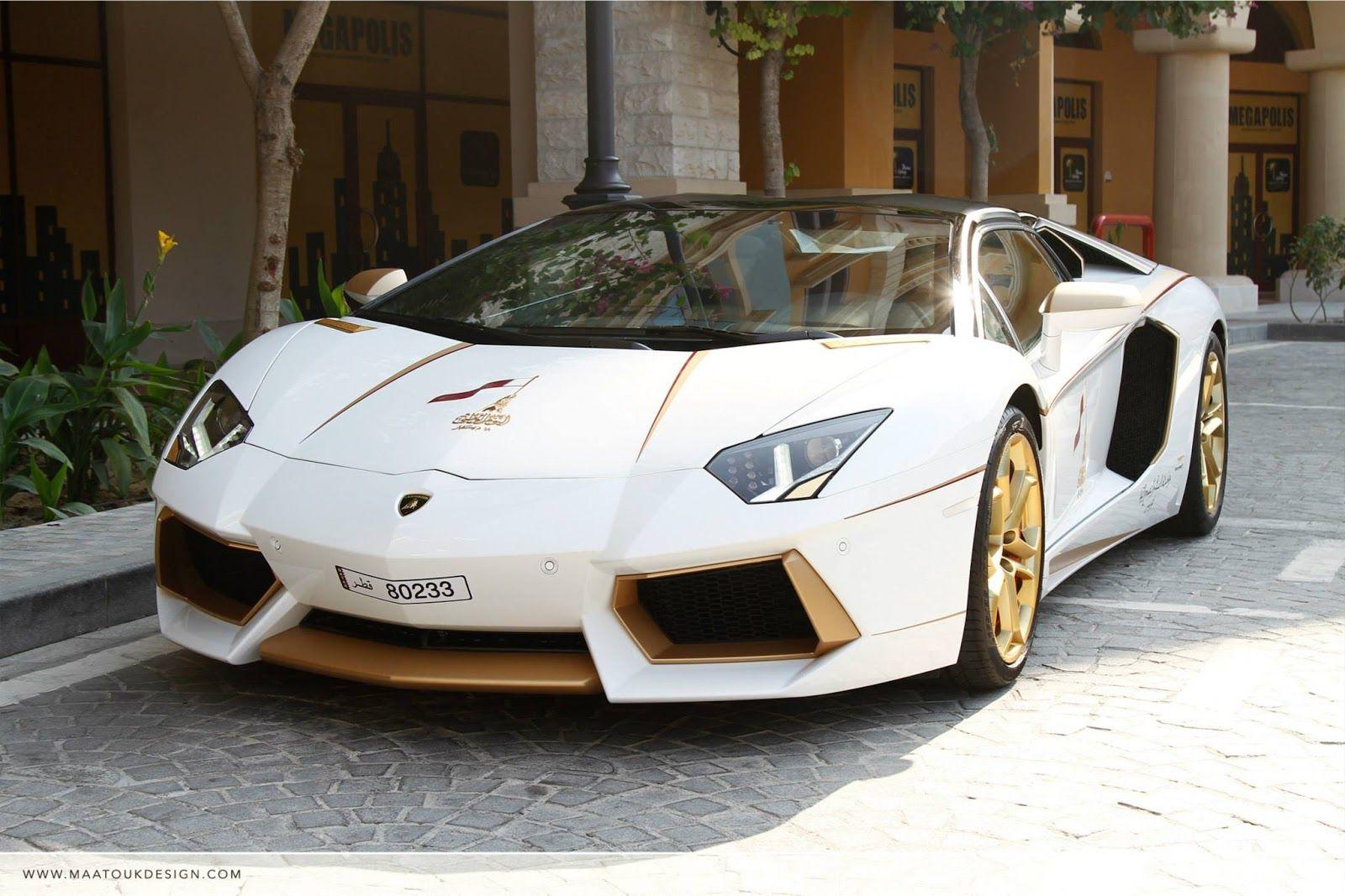 Gold Lamborghini Wallpapers - Top Free Gold Lamborghini Backgrounds ...