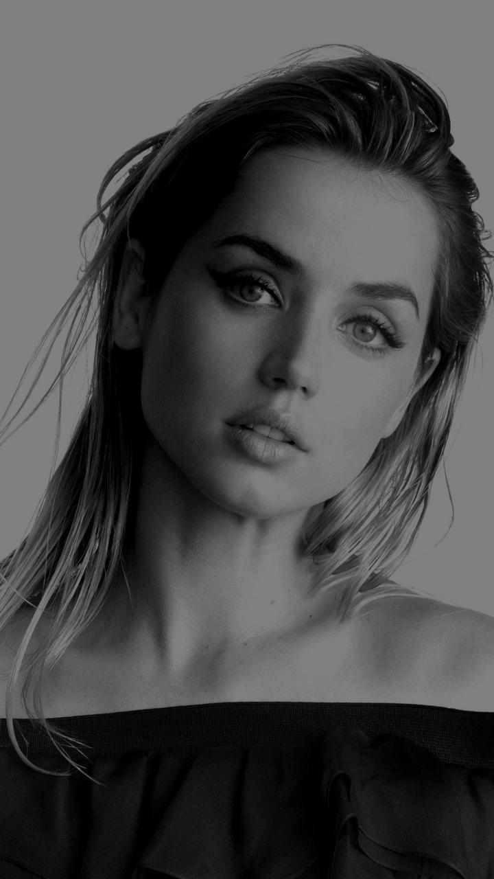 720x1280 Ana de Armas Phone Wallpaper