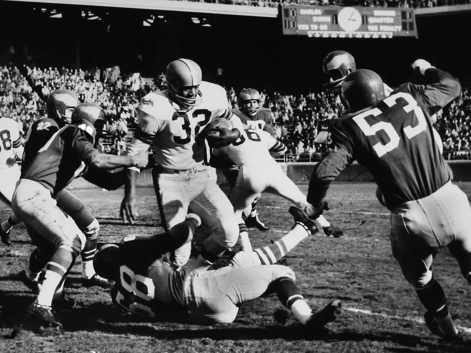 1600x1200 Jim Brown on Colin Kaepernick, Donald Trump, Race, Hollywood with Esquire