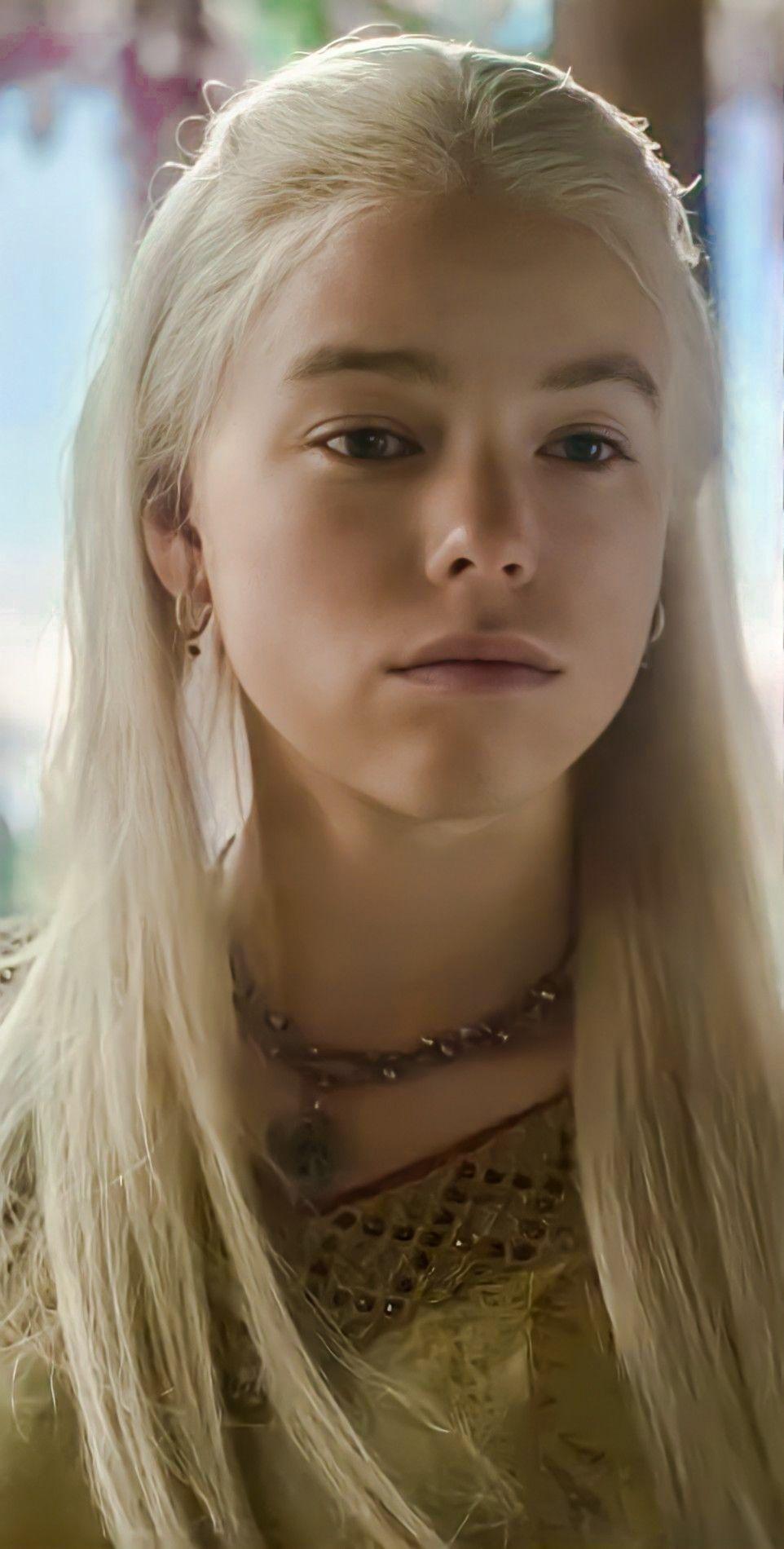 962x1900 Rhaenyra Targaryen wallpaper House of the dragon. Model poses photography, House of dragons, Hollywood girls