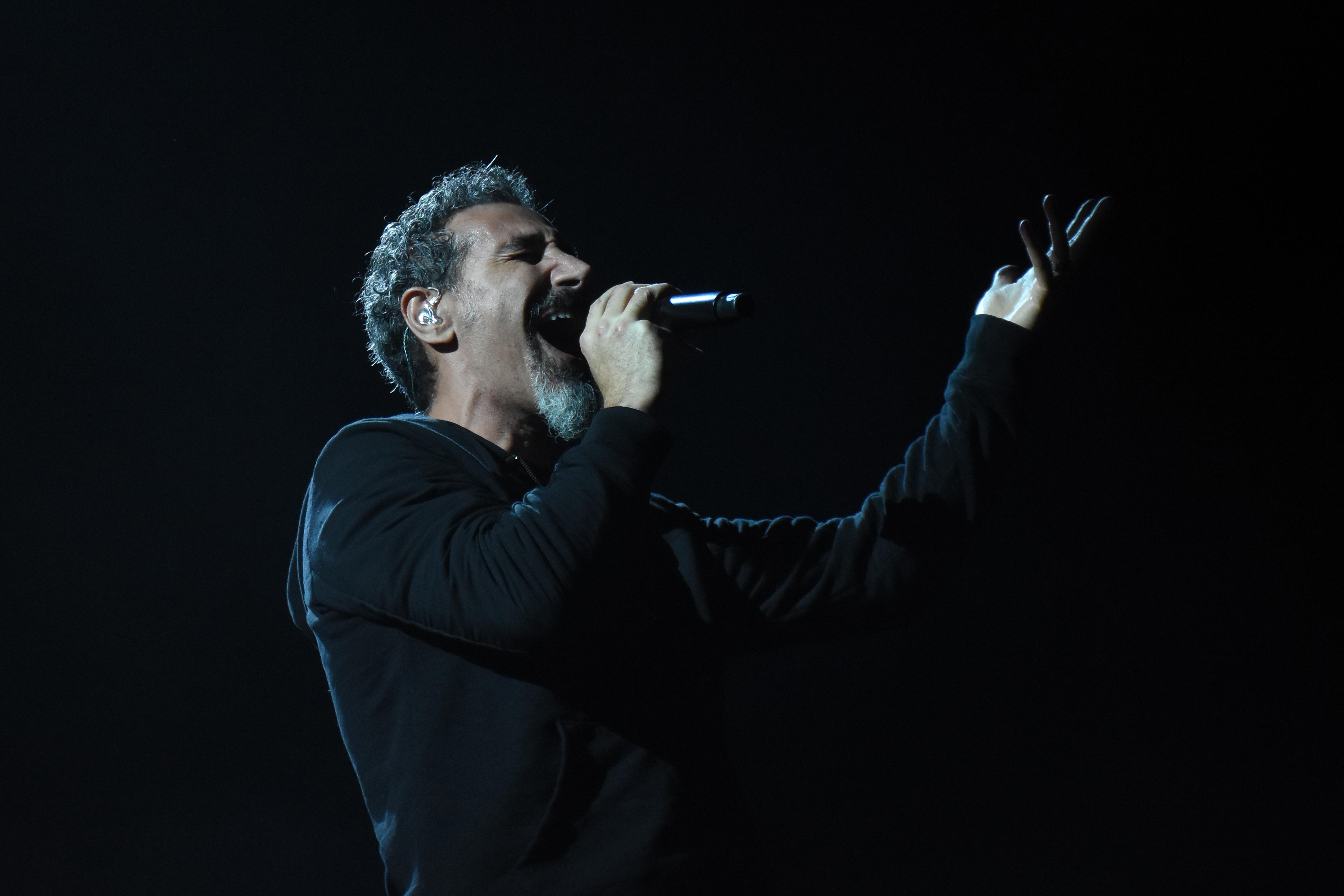 Serj Tankian Wallpapers - Top Free Serj Tankian Backgrounds ...