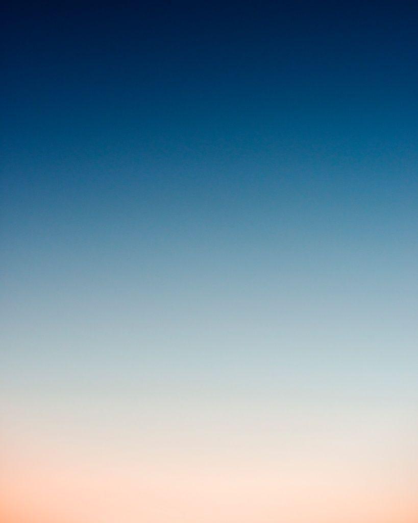 819x1024 Amaganset Beach. Ombre wallpaper, Colorful background, Free background image