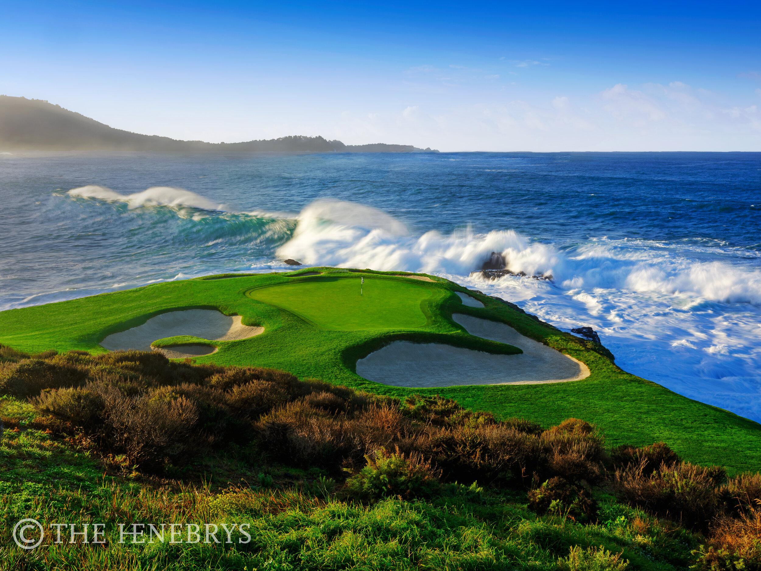 2500x1875 Pebble Beach Golf Course Photo