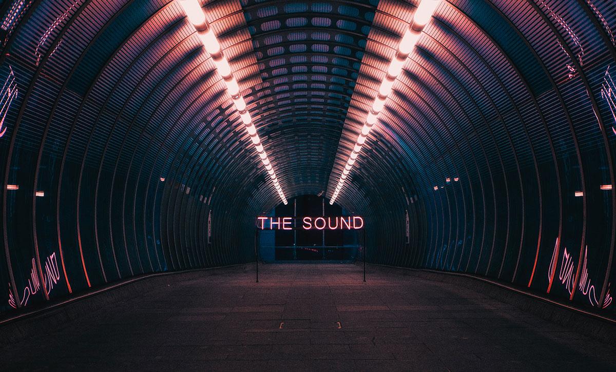 1200x725 The 1975 · Miss Moss