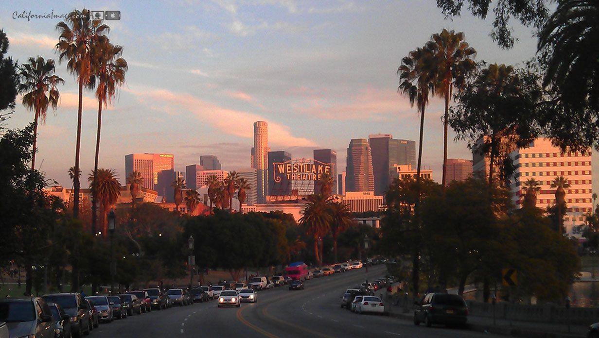1232x696 Westlake Theatre Los Angeles. Macbook wallpaper, Sky aesthetic, Desktop wallpaper art