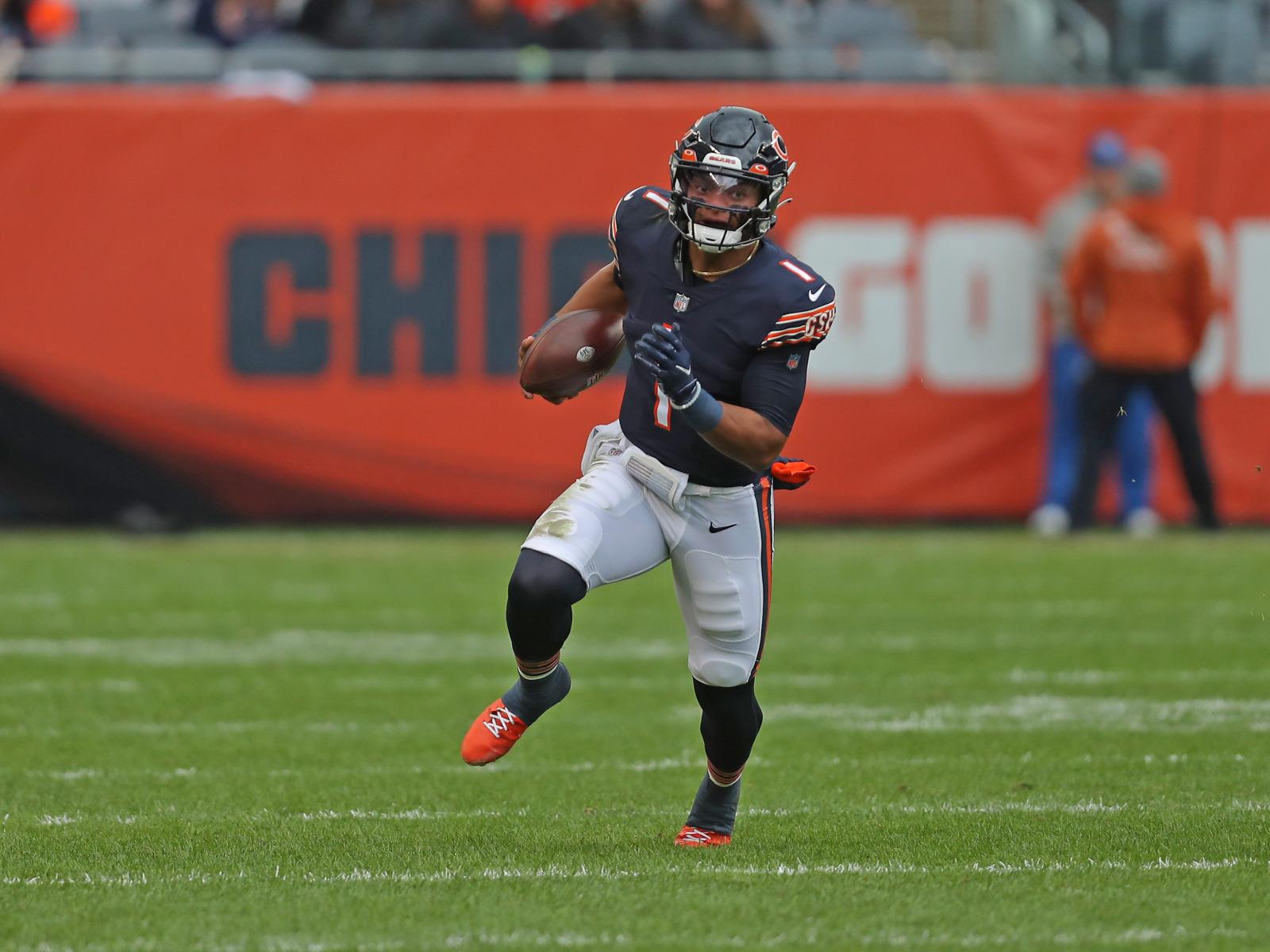 1600x1200 bad signs for Chicago Bears Justin Fields