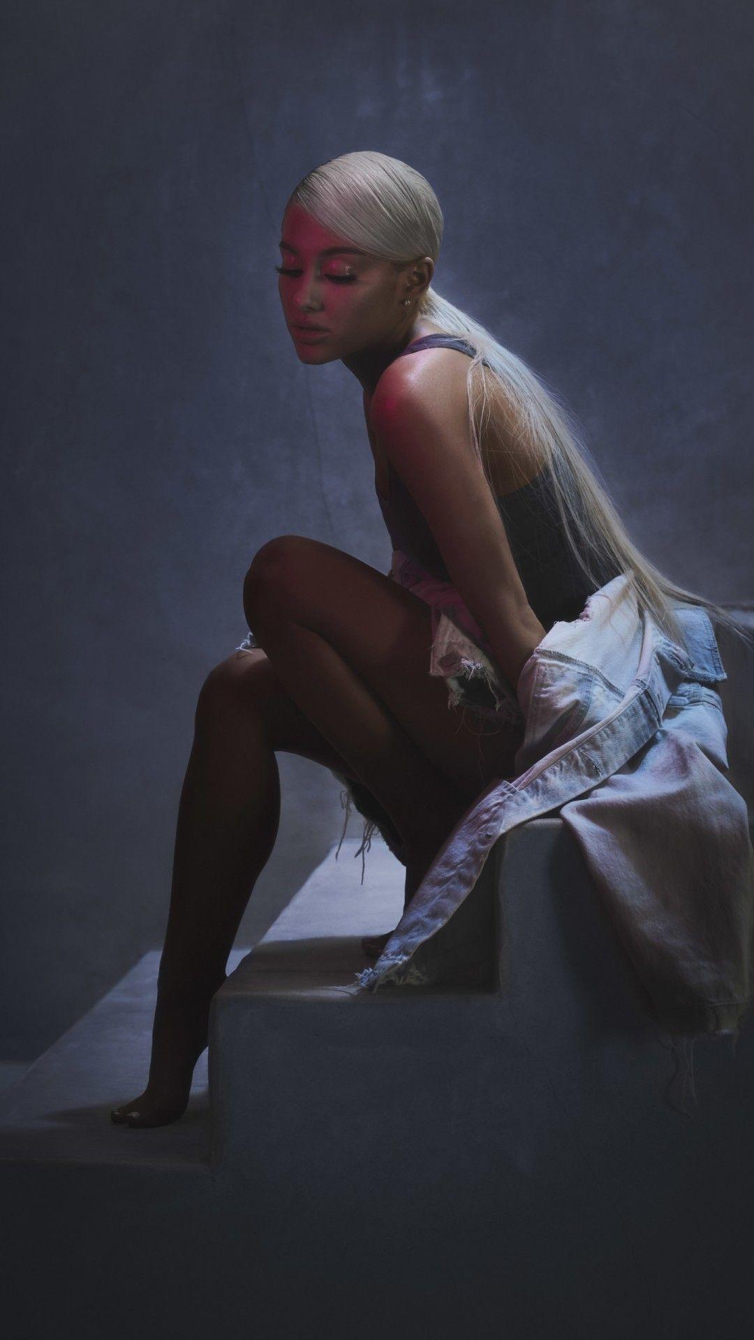 Ariana Grande Phone Wallpapers - Top Free Ariana Grande Phone Backgrounds - WallpaperAccess