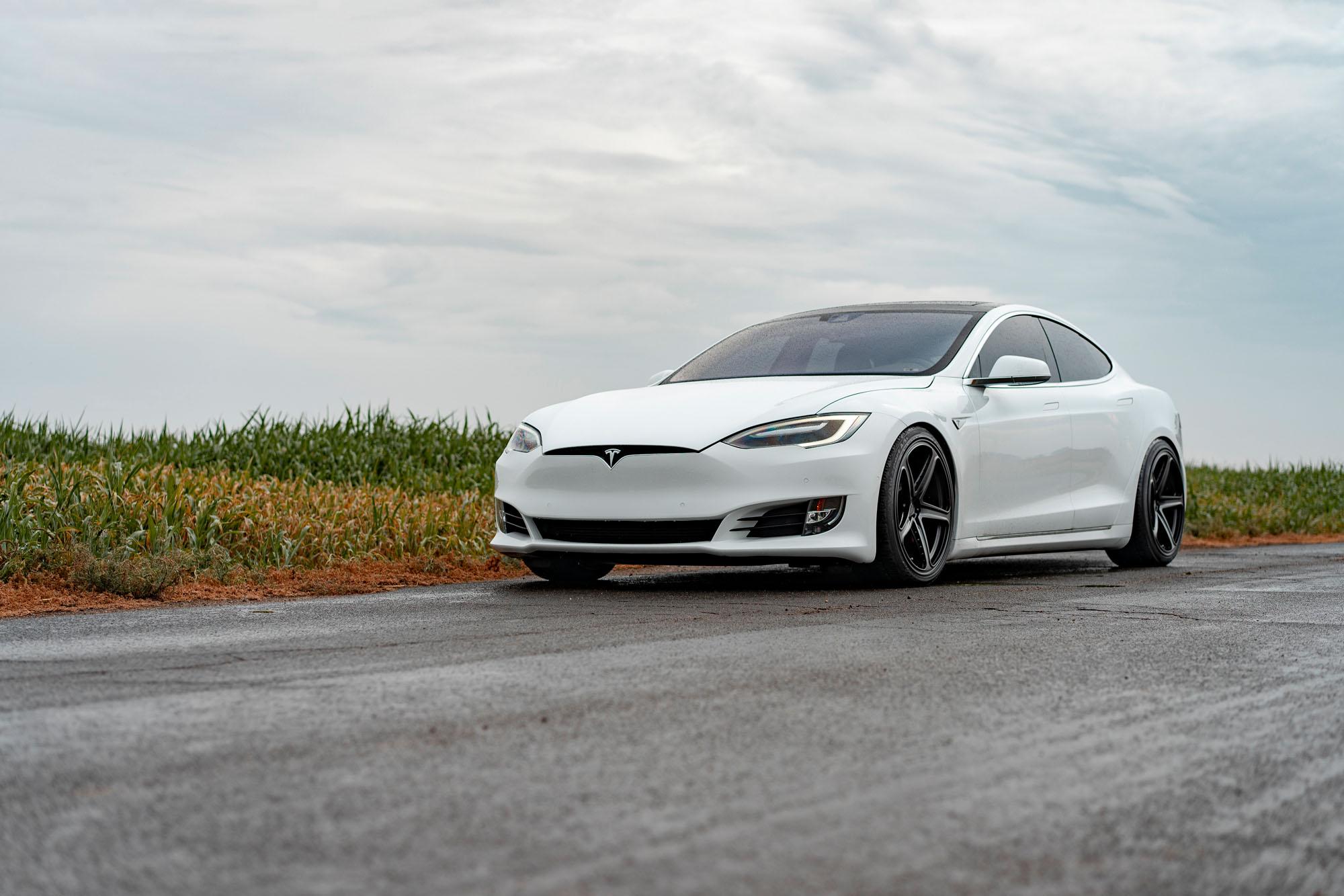 2000x1333 Photos of Ohm Wheels For Tesla Cars