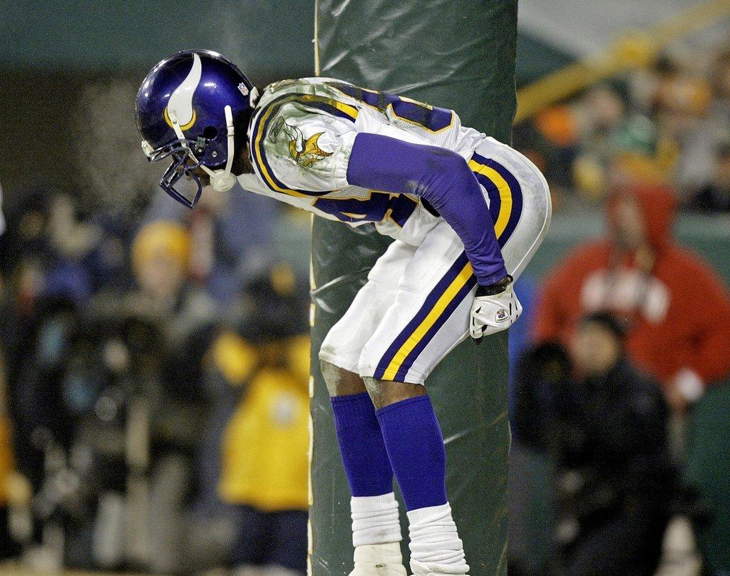 1024x808 Vikings Hall of Famer Randy Moss recounts infamous fake mooning during visit to Twin Cities