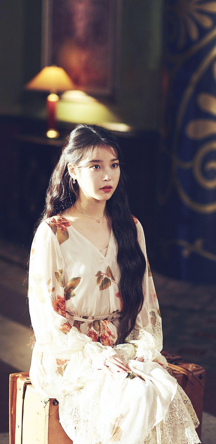 736x1513 IU Hotel DelLuna Wallpaper & LockScreen. 패션 스타일, 아름다운 유명인, 패션