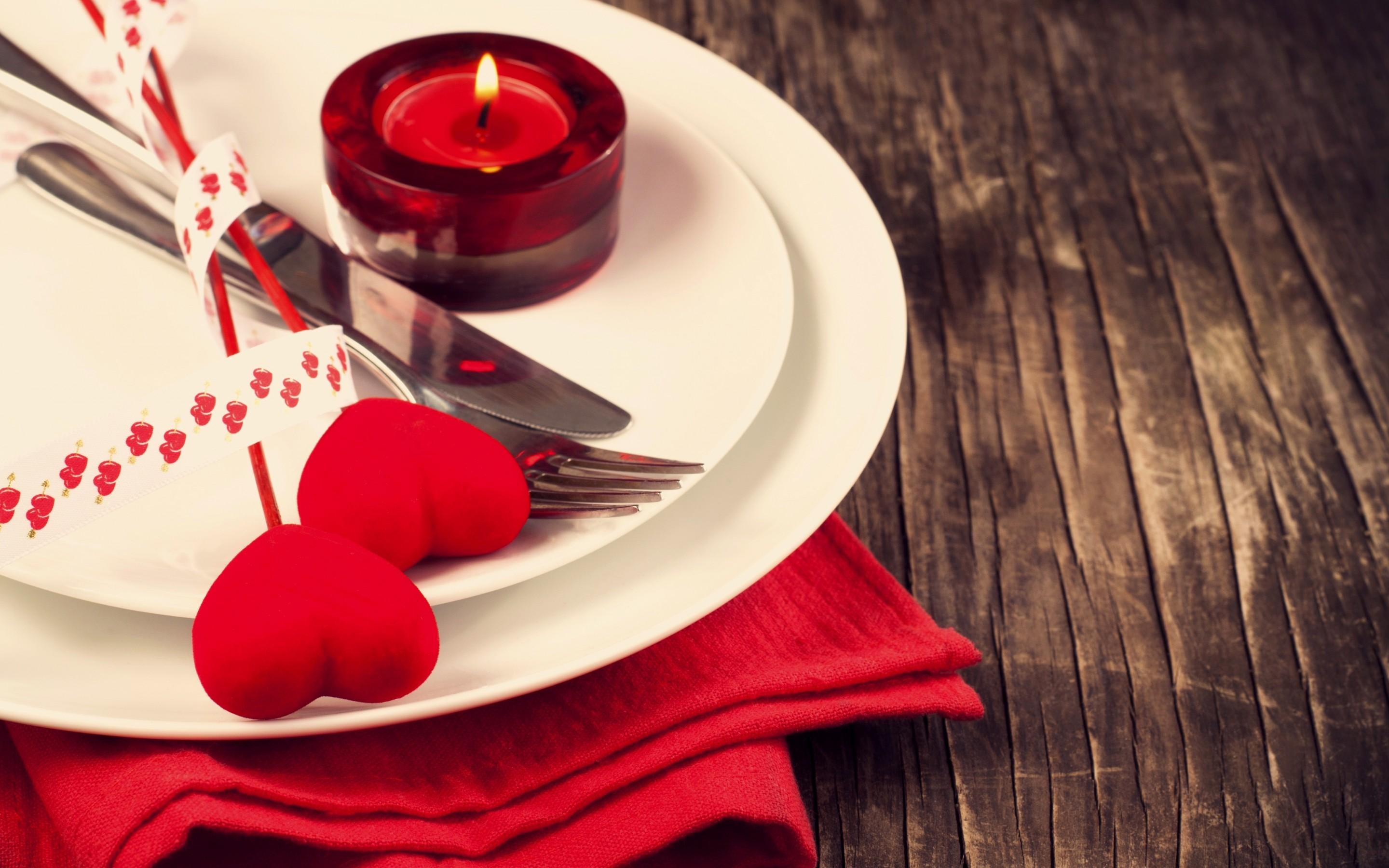 2880x1800 Candle Light Dinner Wallpaper