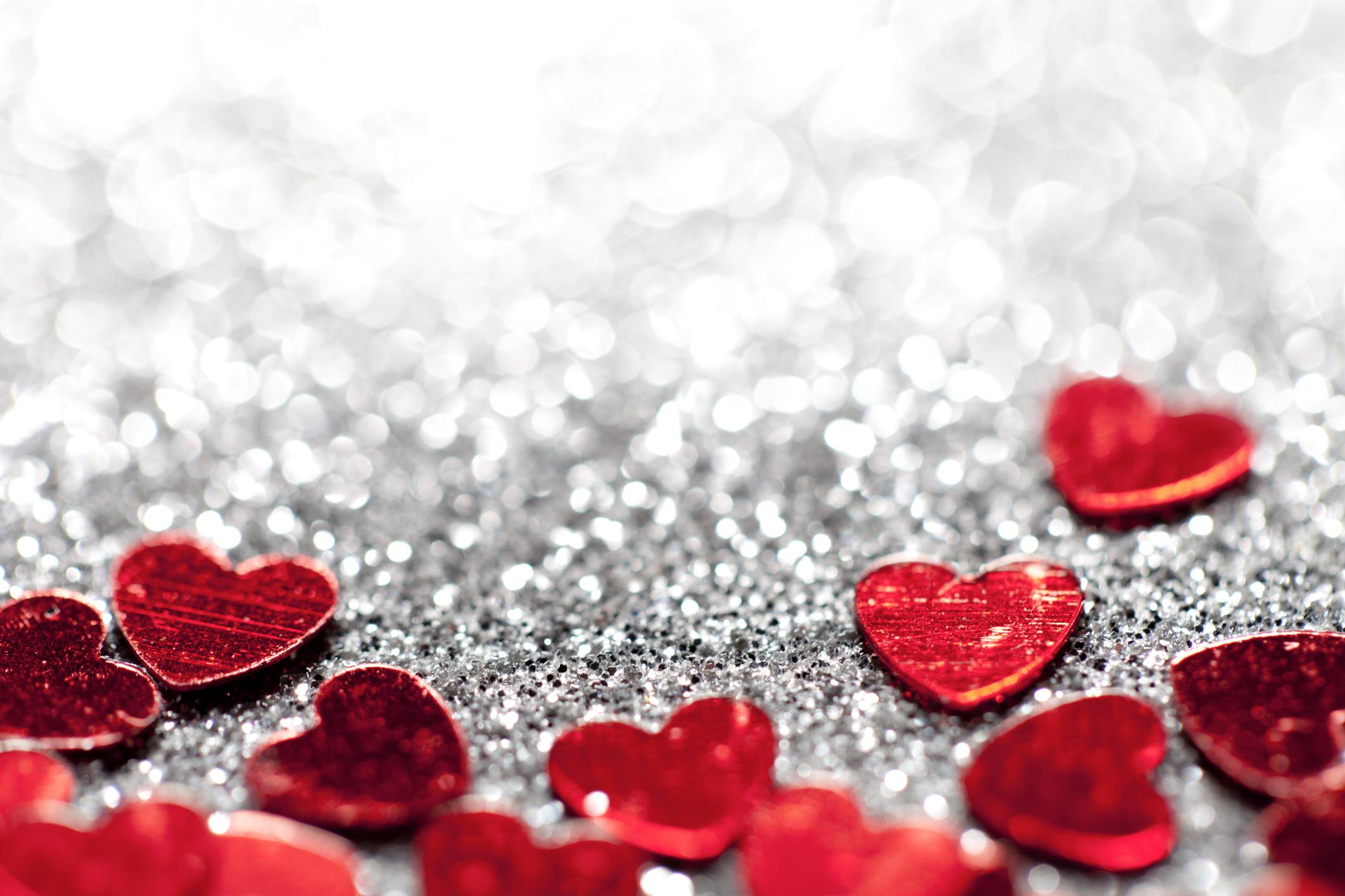 2121x1414 Valentines Dinner Wallpaper
