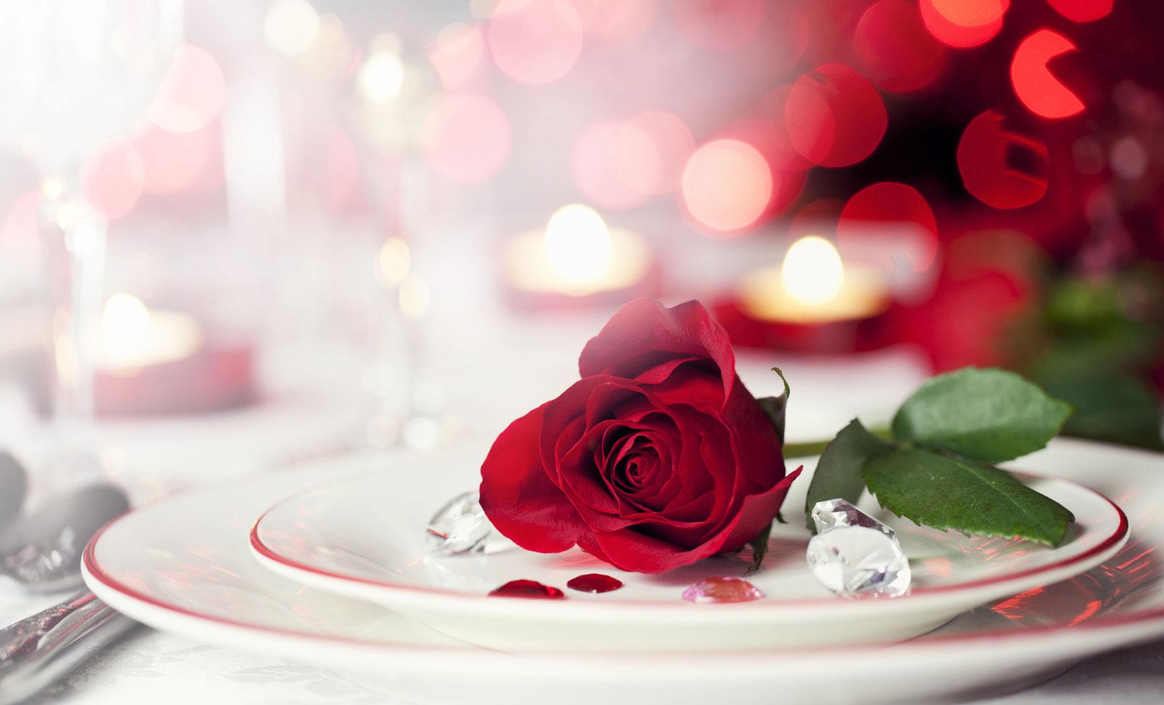 1698x1028 Valentine Dining in Newport Beach Beach News