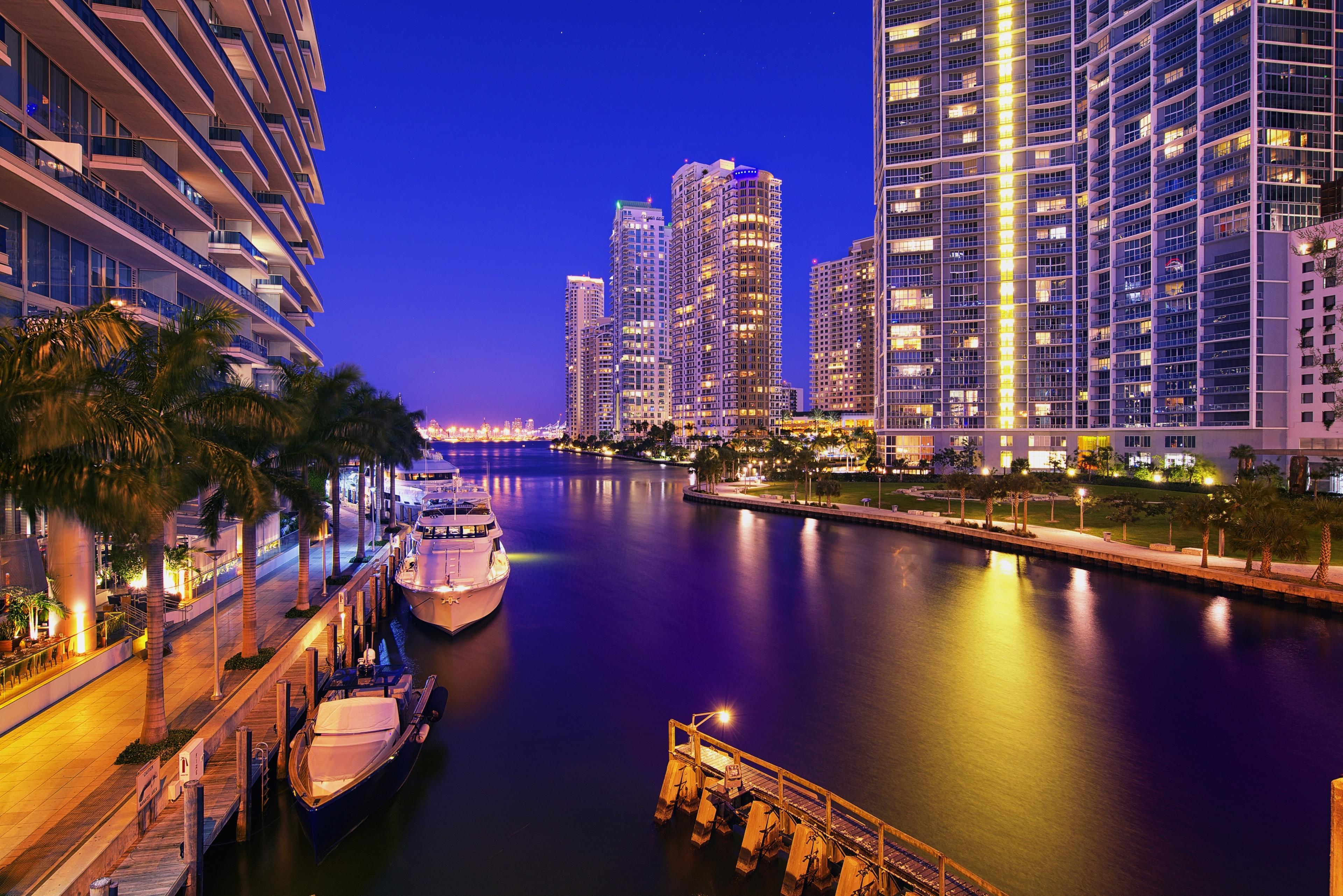 3840x2563 Downtown Miami, Miami house rentals