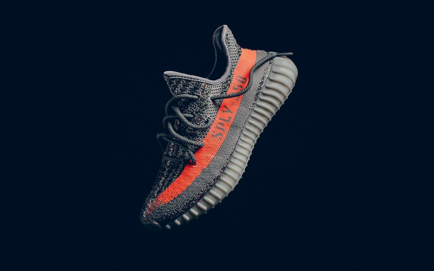 1440x900 Yeezy 350 Wallpaper
