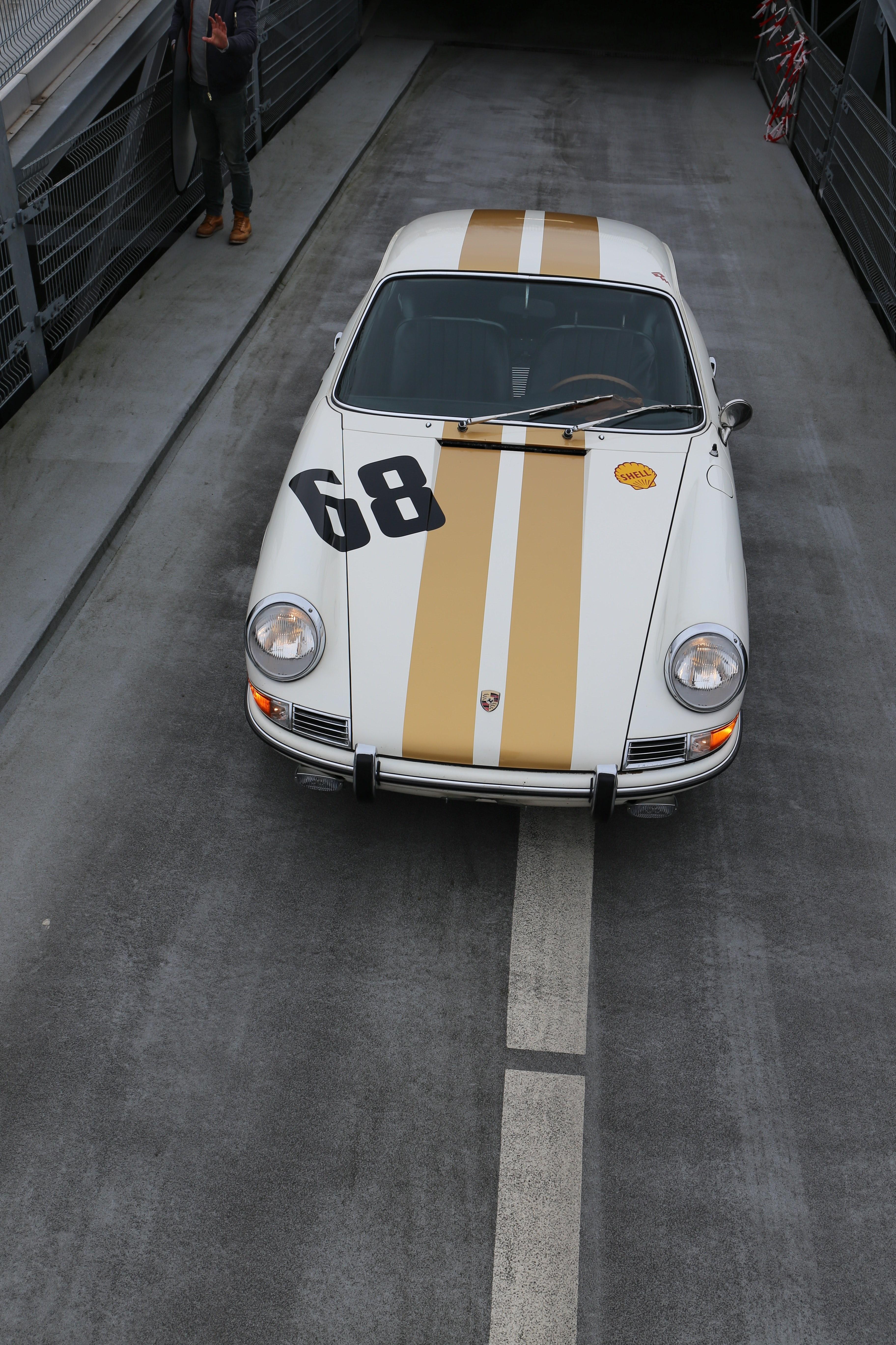 3648x5472 Wallpaper / vintage race car parked on empty alley road, classic 4k wallpaper free download