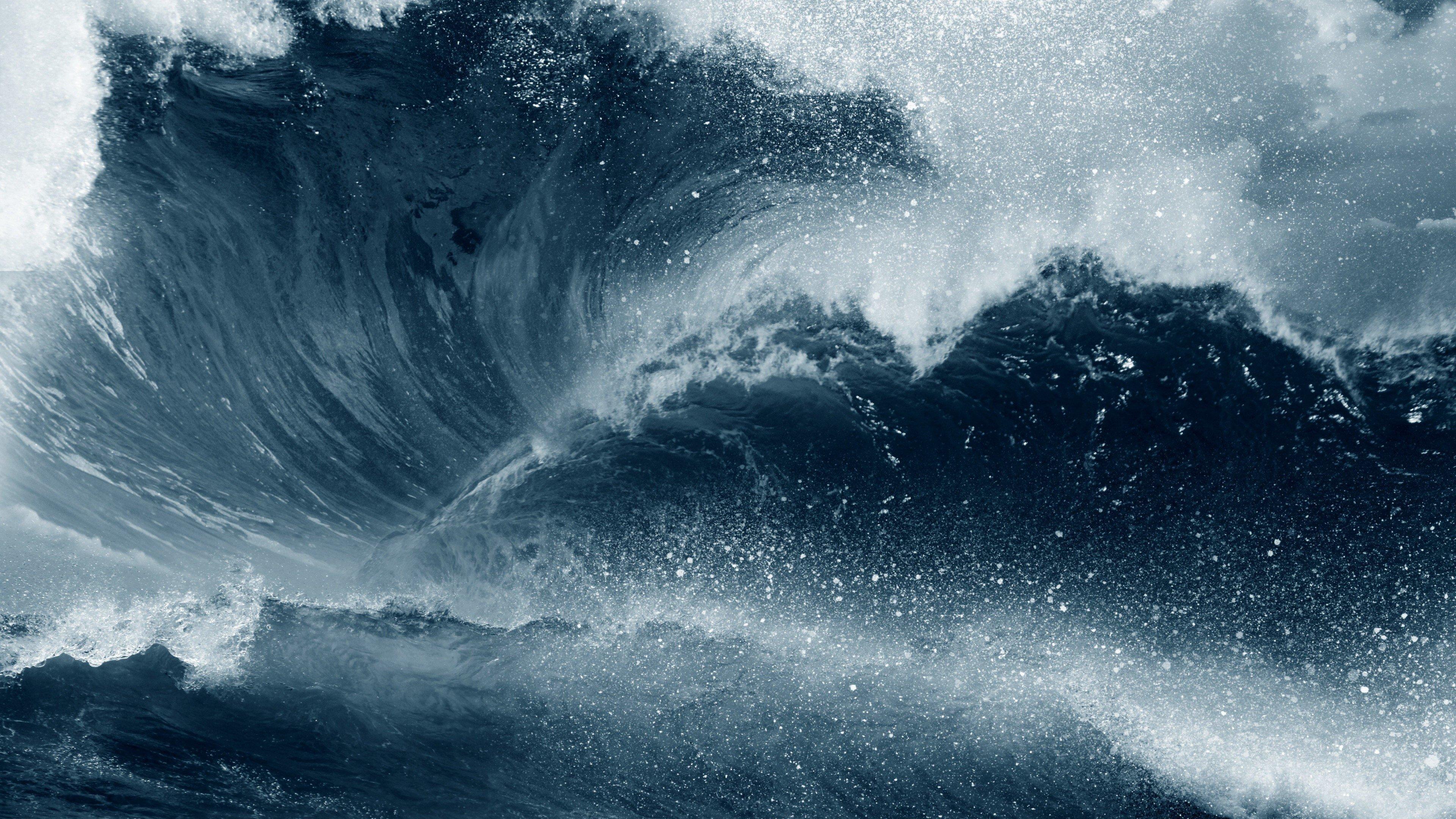 3840x2160 Wave in the ocean during storm Wallpaper 4k Ultra HD