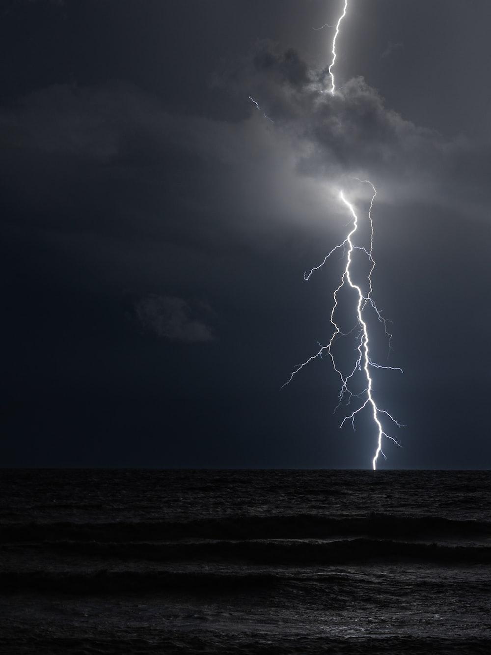 1000x1333 Ocean Storm Picture. Download Free Image